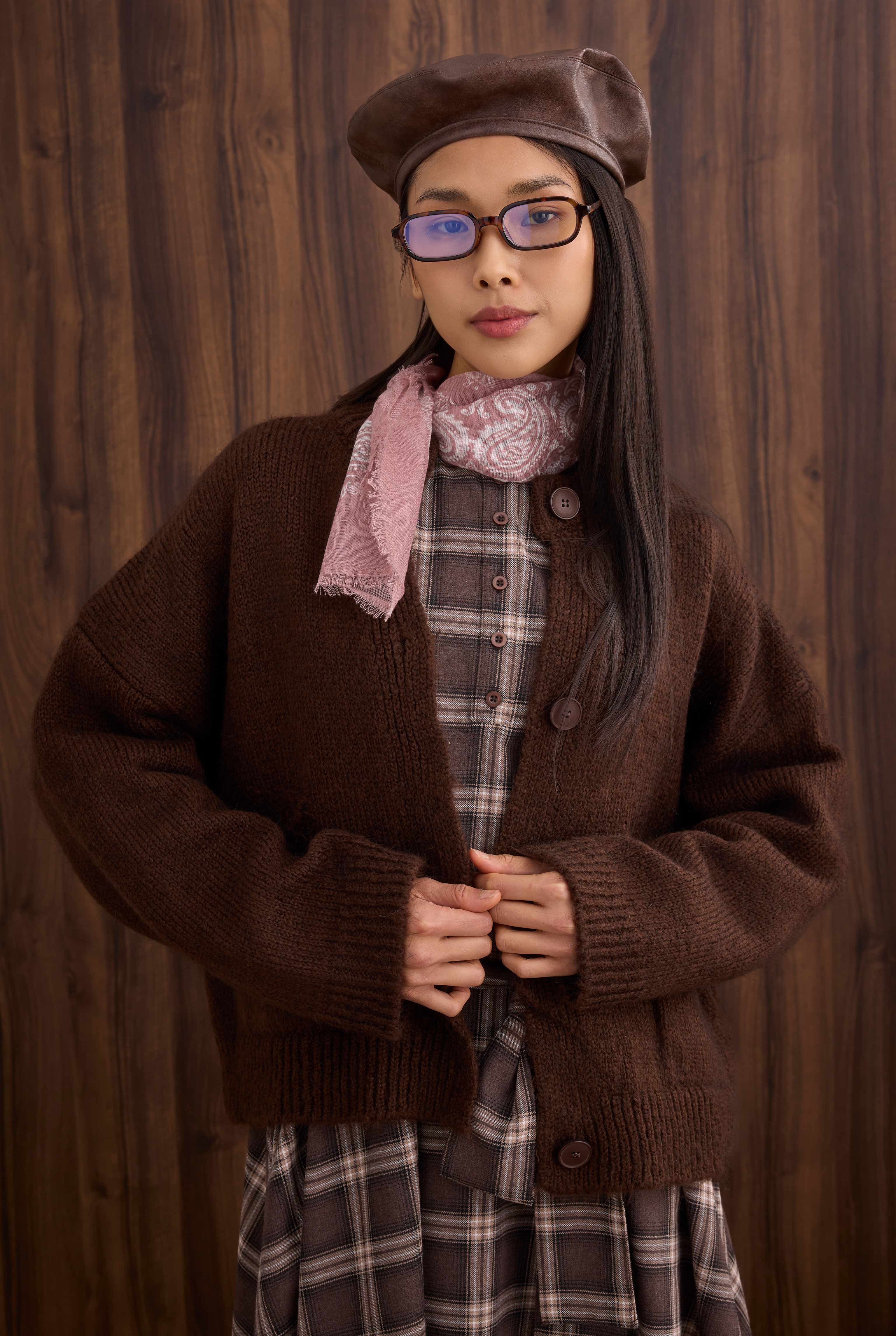 Short Alpaca Cardigan Brown - 2