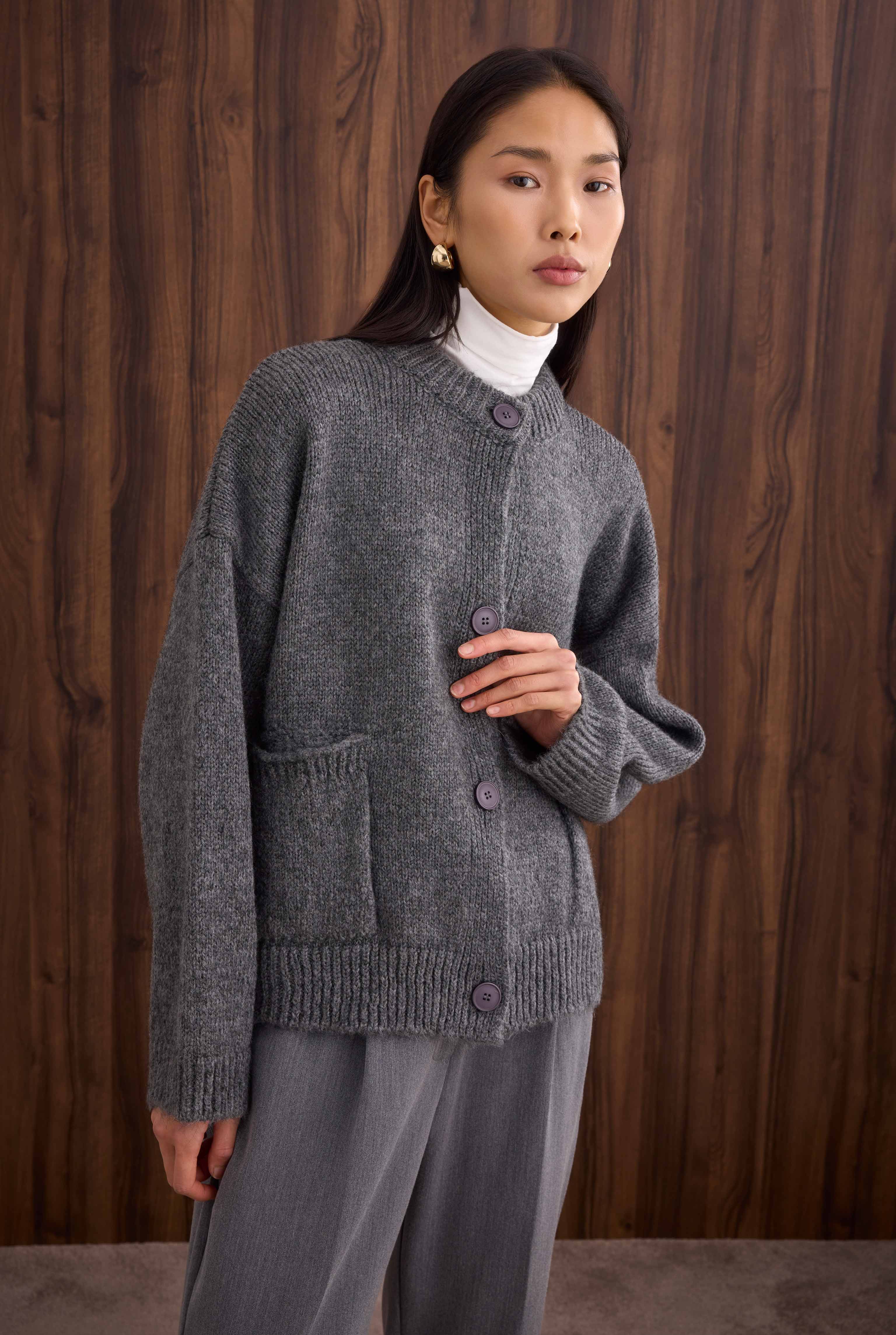 Short Alpaca Cardigan Anthracite - 8