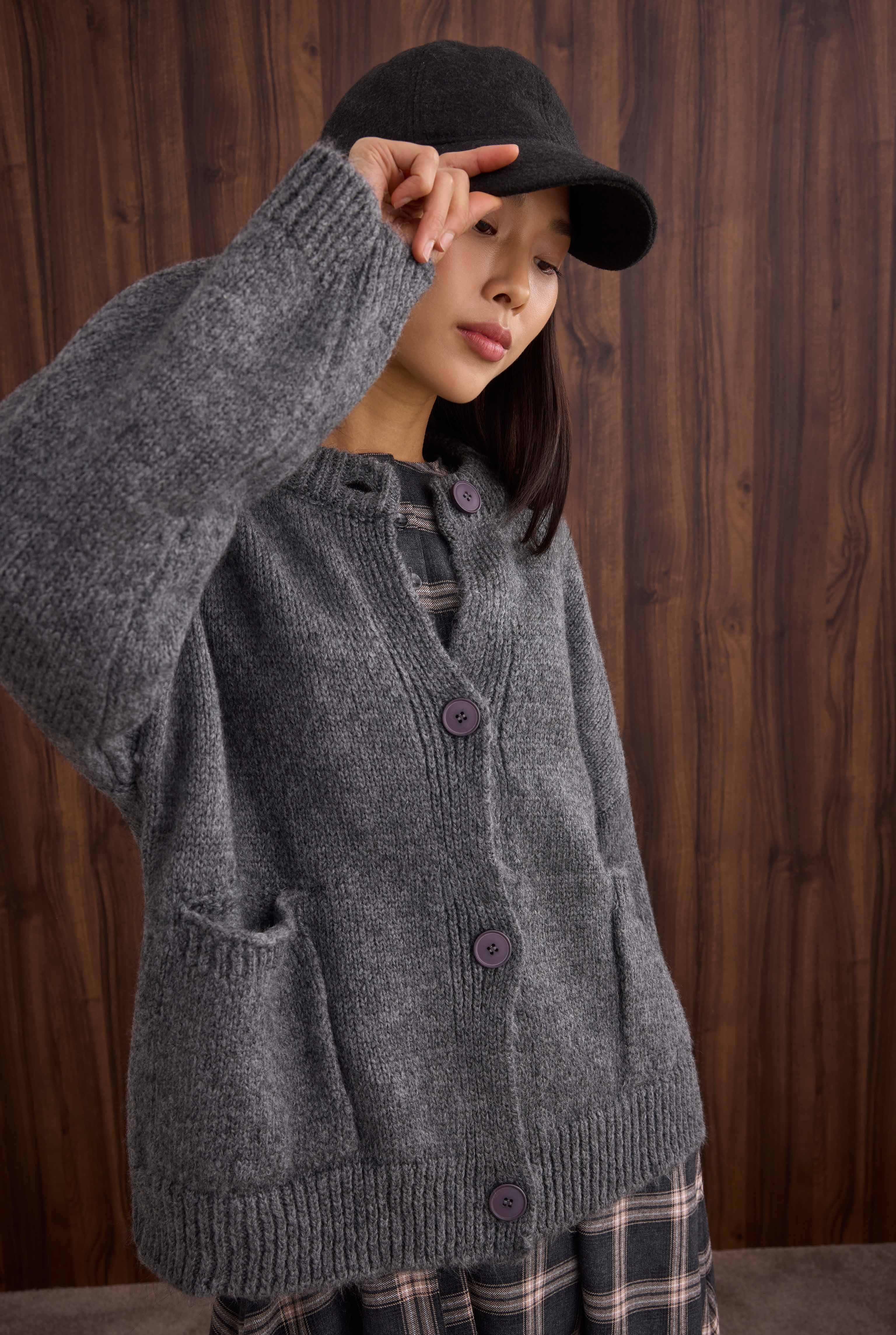Short Alpaca Cardigan Anthracite - 4