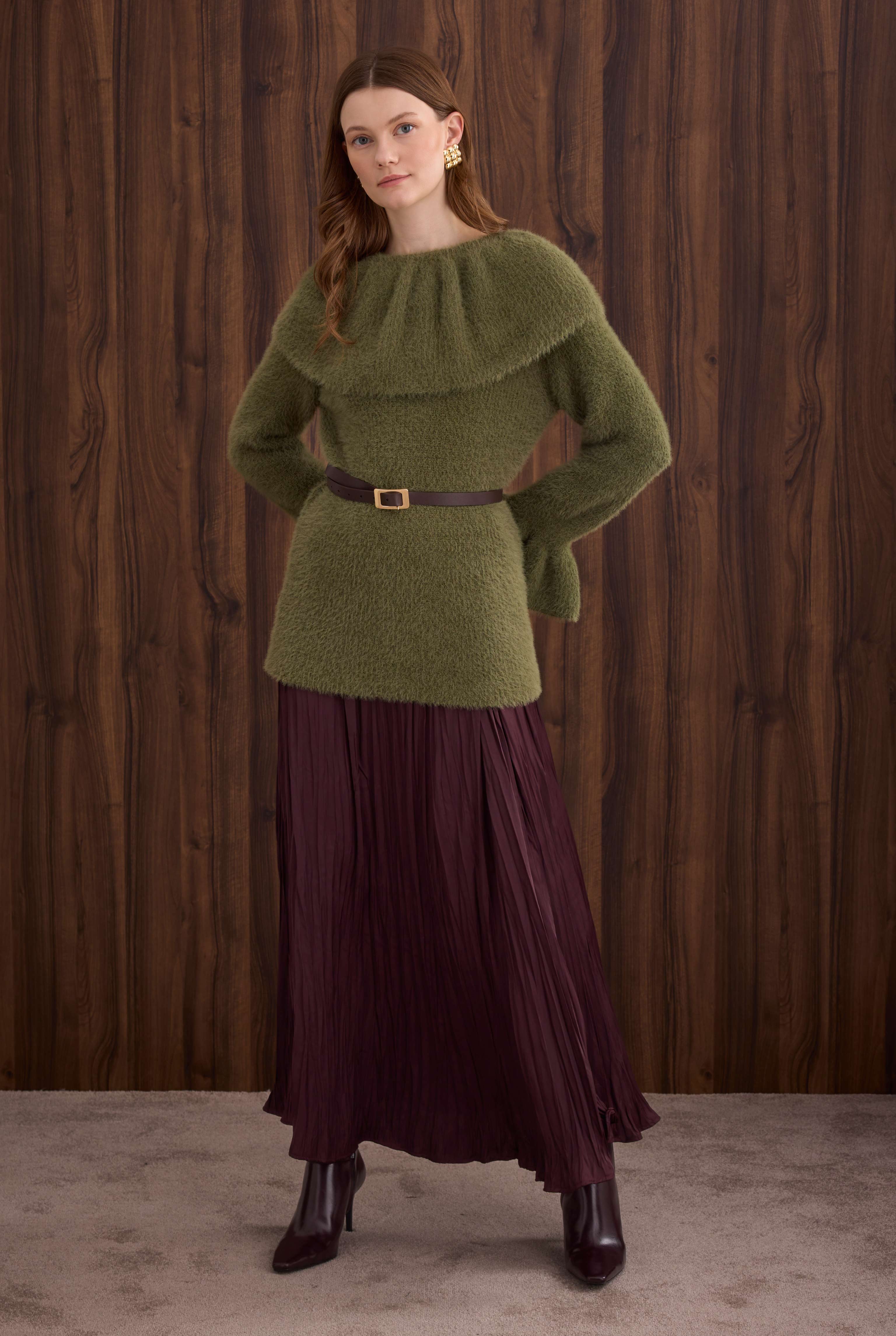 Collar Detailed Sweater Pesto - 6