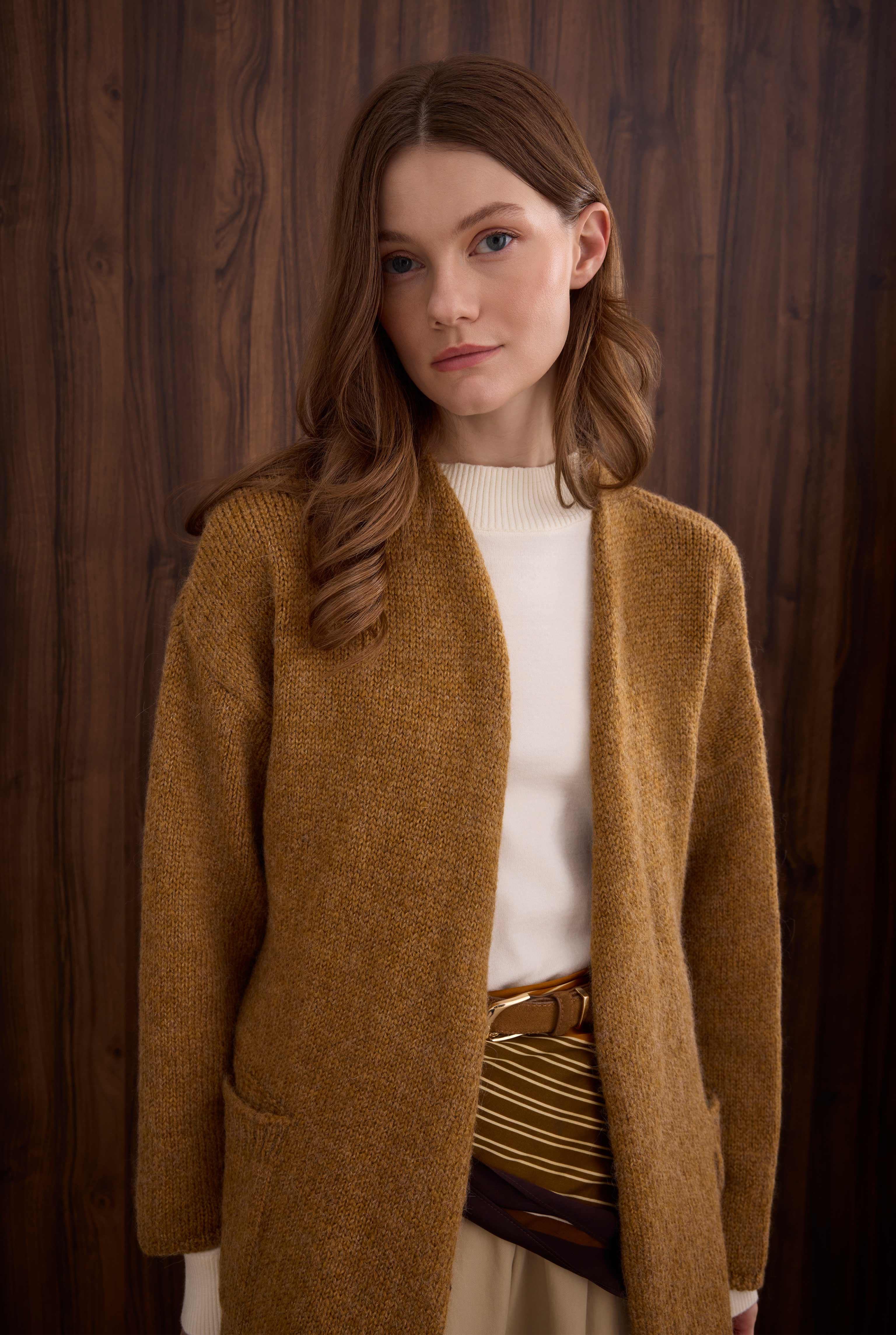 Alpaca Cardigan Mustard - 2