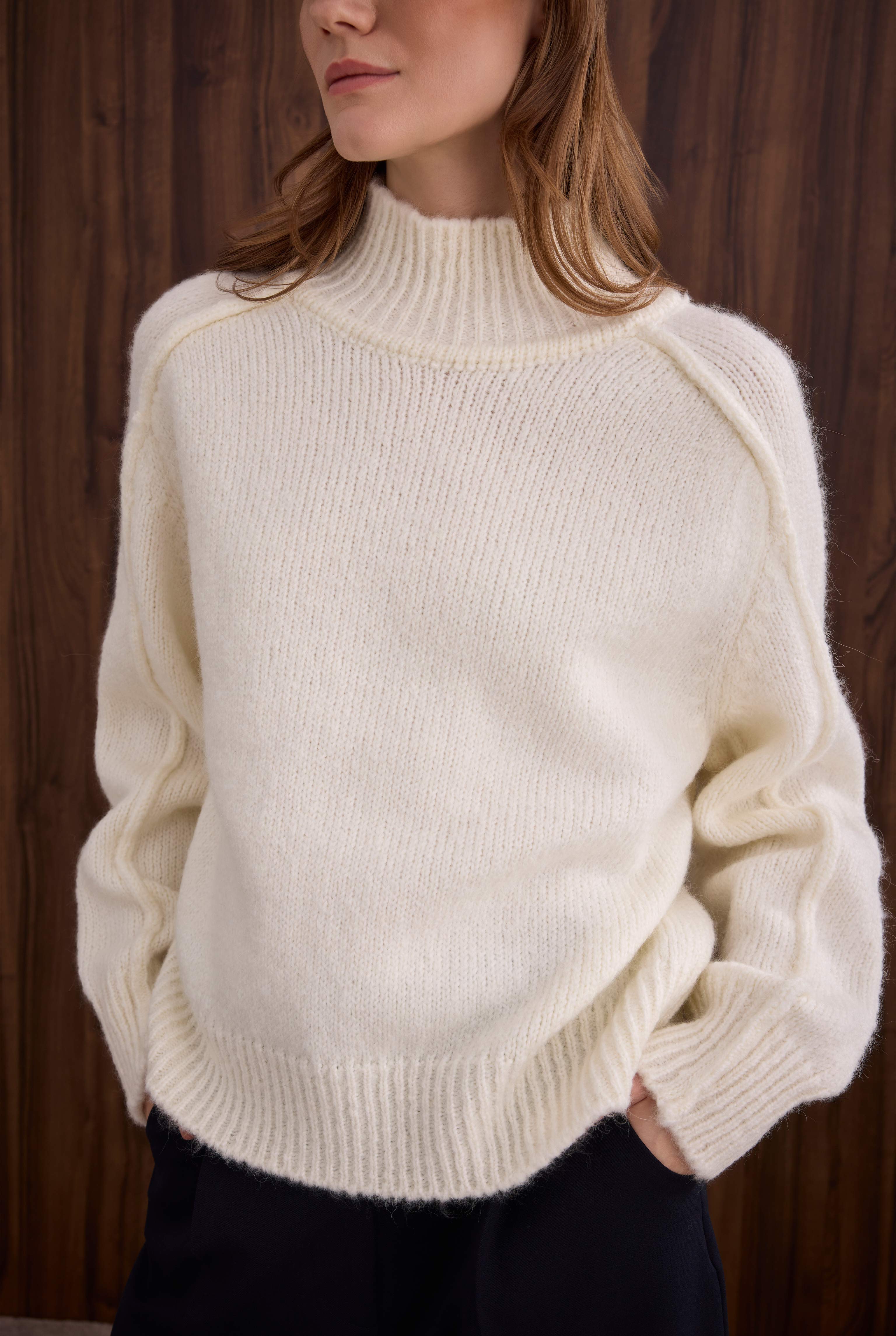 Alpaca Sweater Ecru - HE-QA