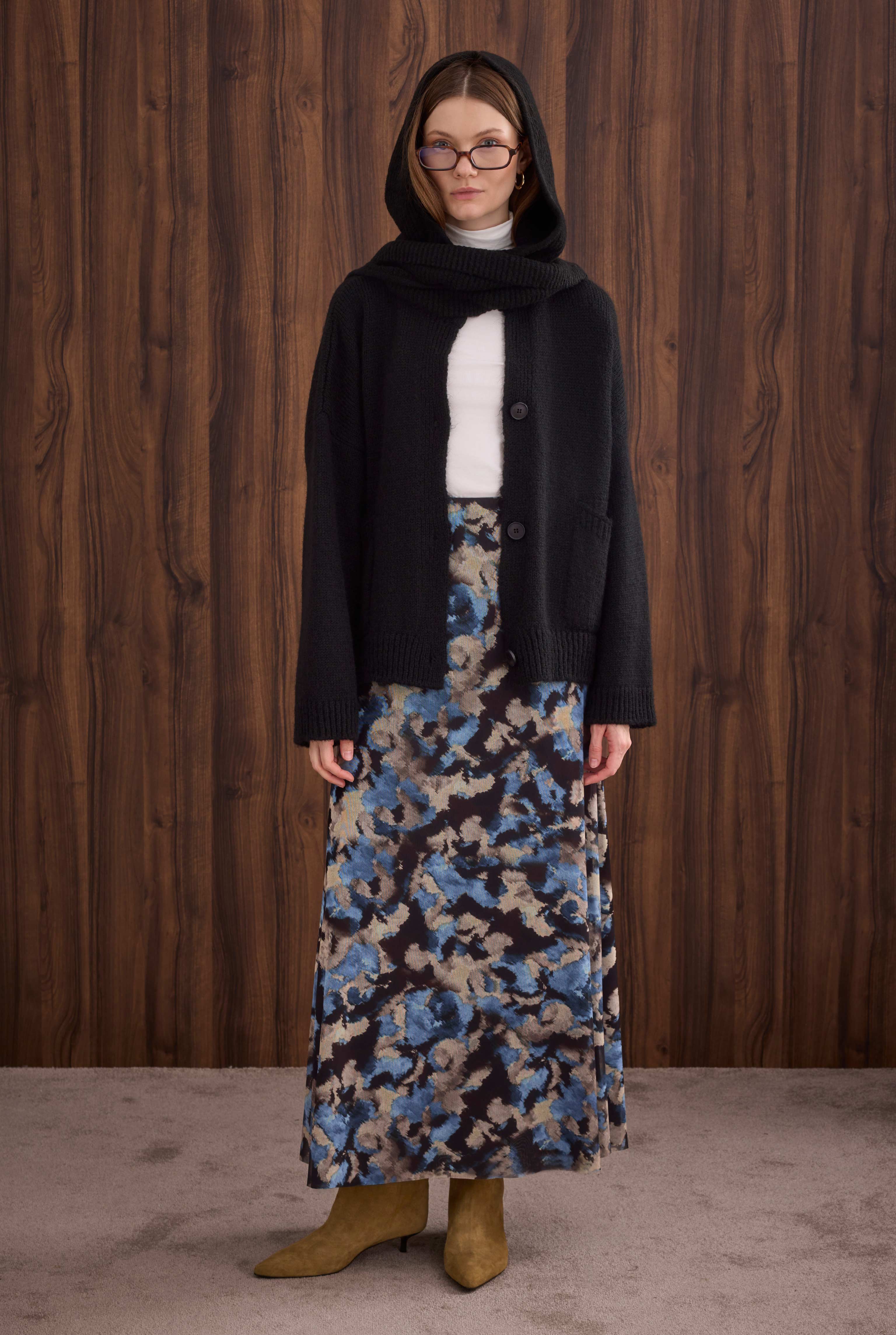 Short Alpaca Cardigan Black - 2