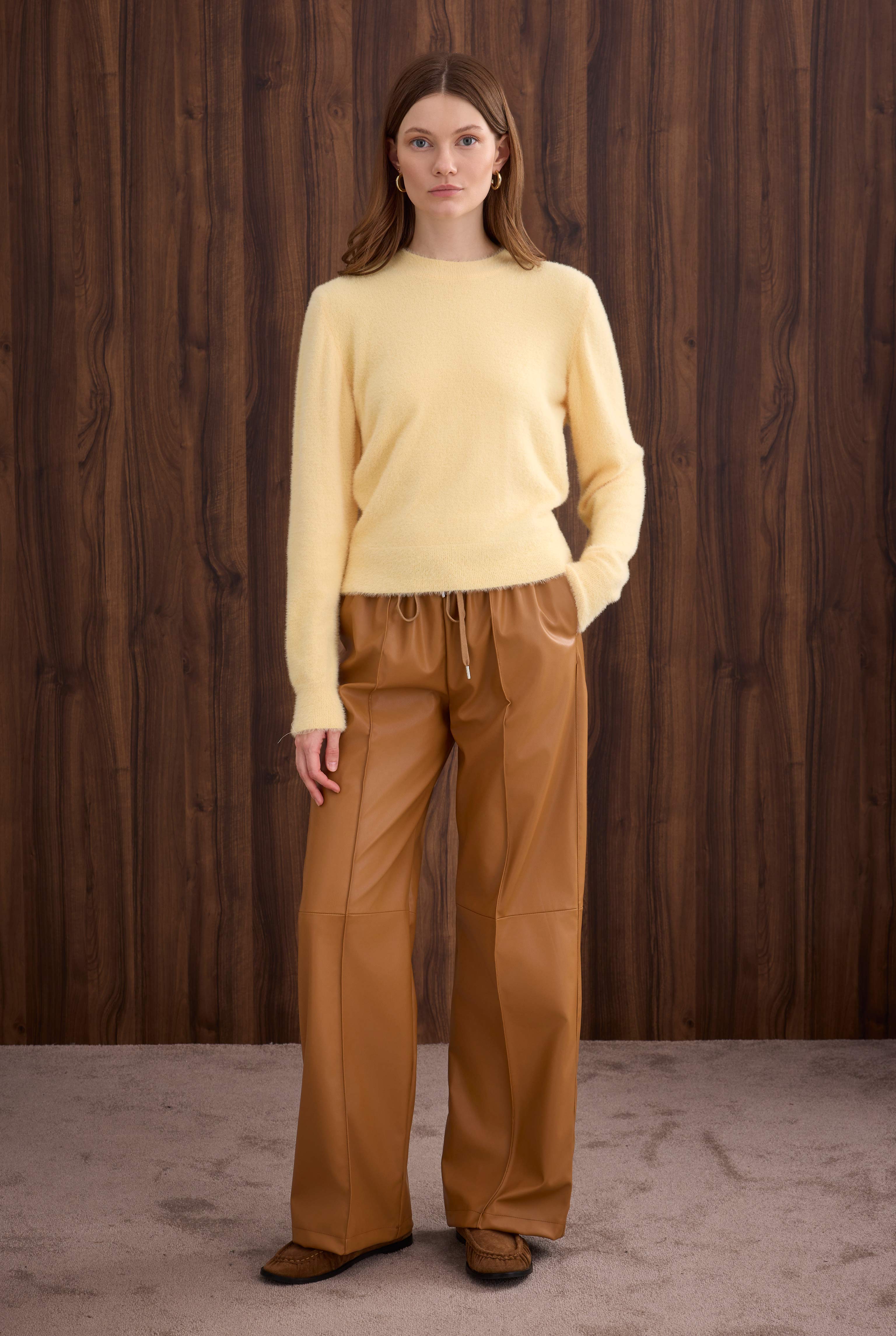 Soft Brushed Basic Sweater Soft Yellow - 3