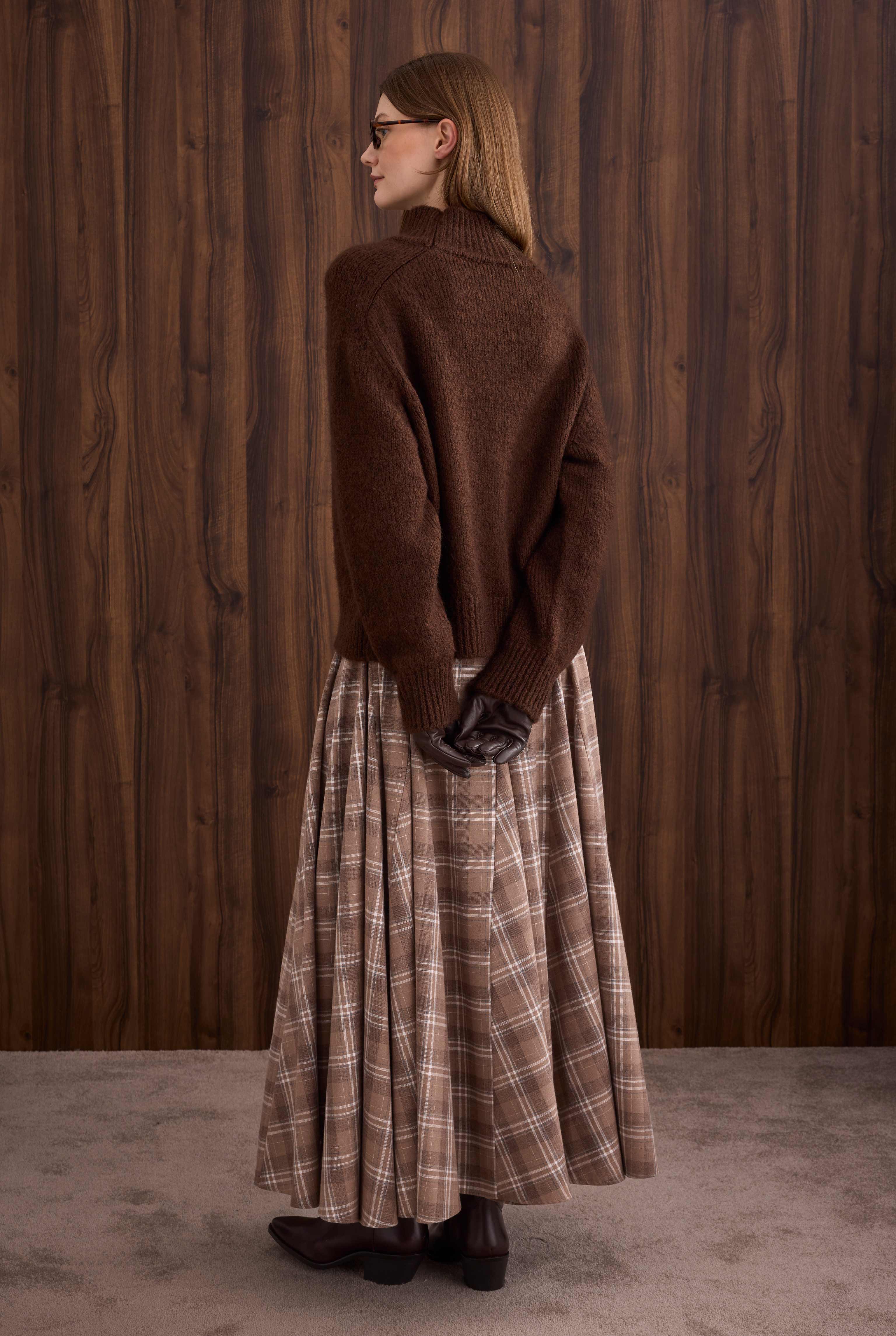 Alpaca Sweater Brown - 5