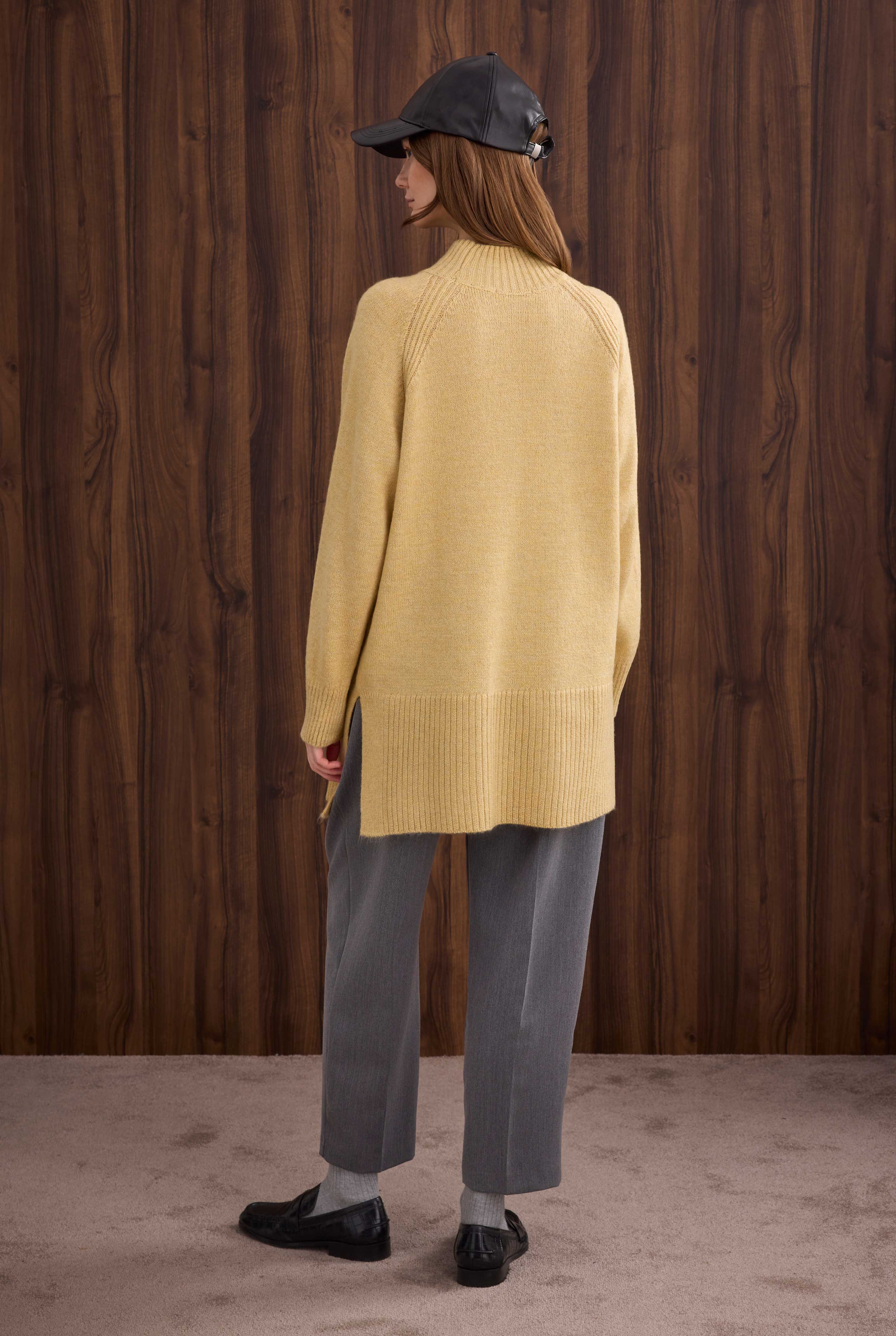 Basic Turtleneck Sweater Butter Yellow - 5