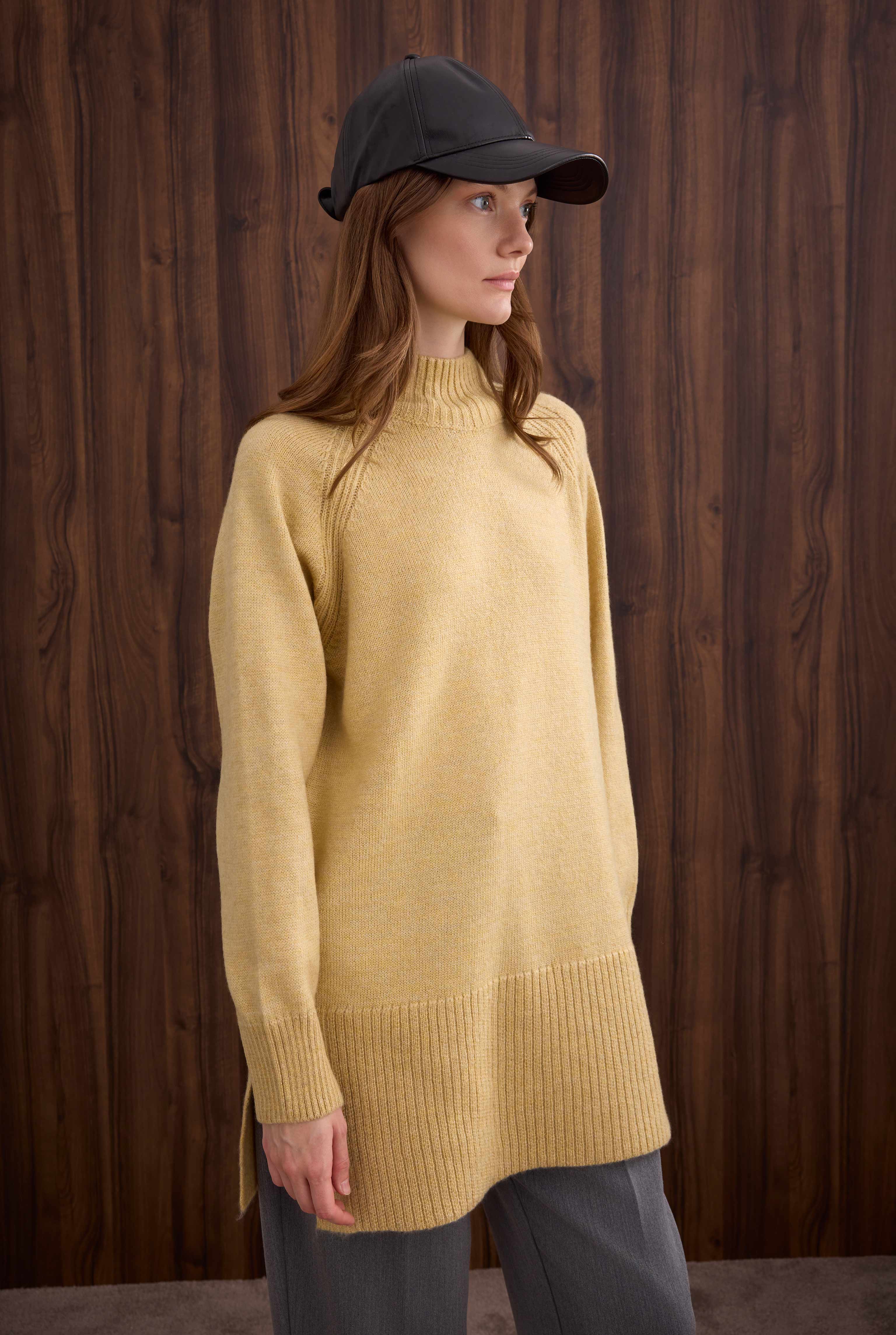 Basic Turtleneck Sweater Butter Yellow - 2