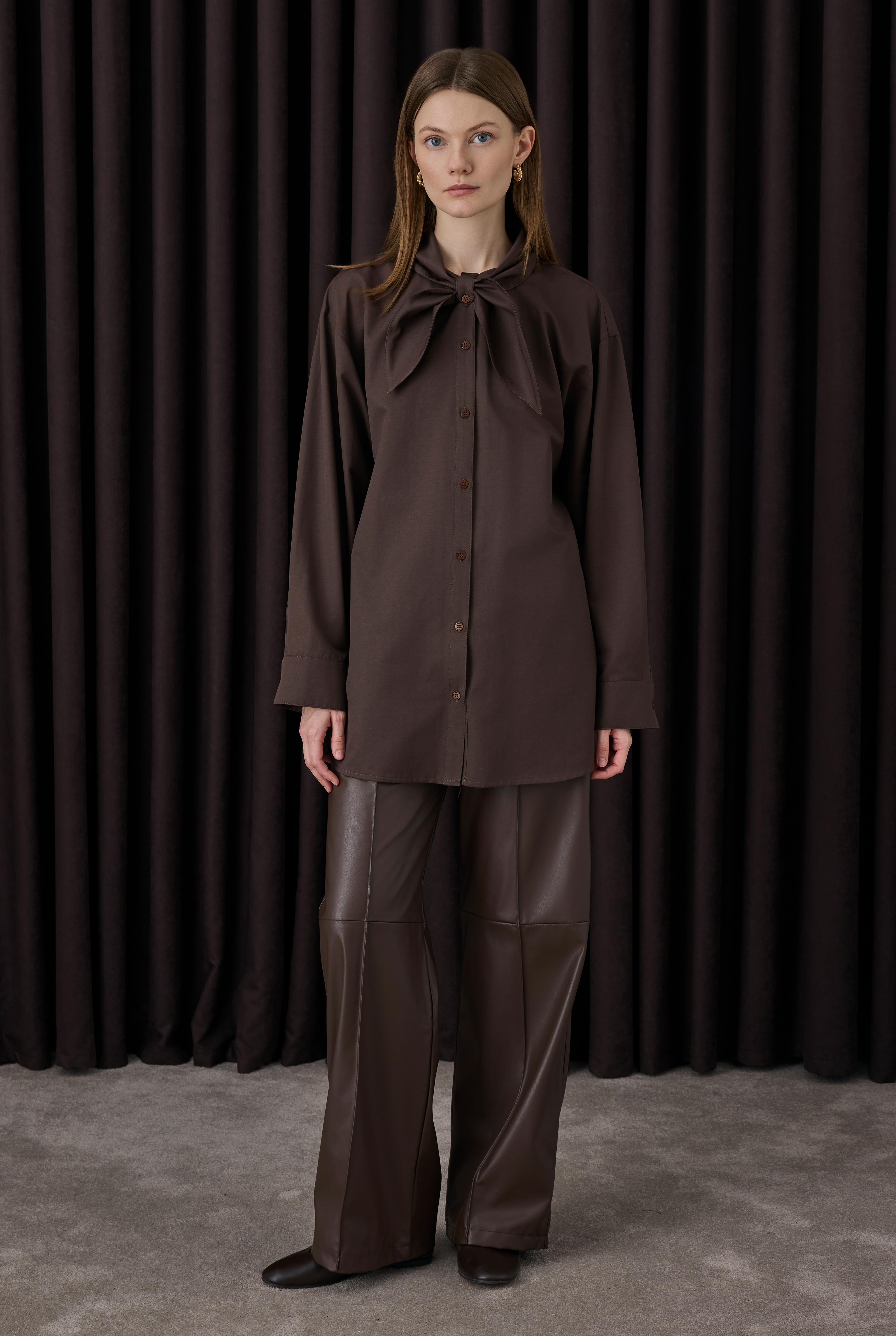 Bowtie Collar Shirt Dark Brown - 2