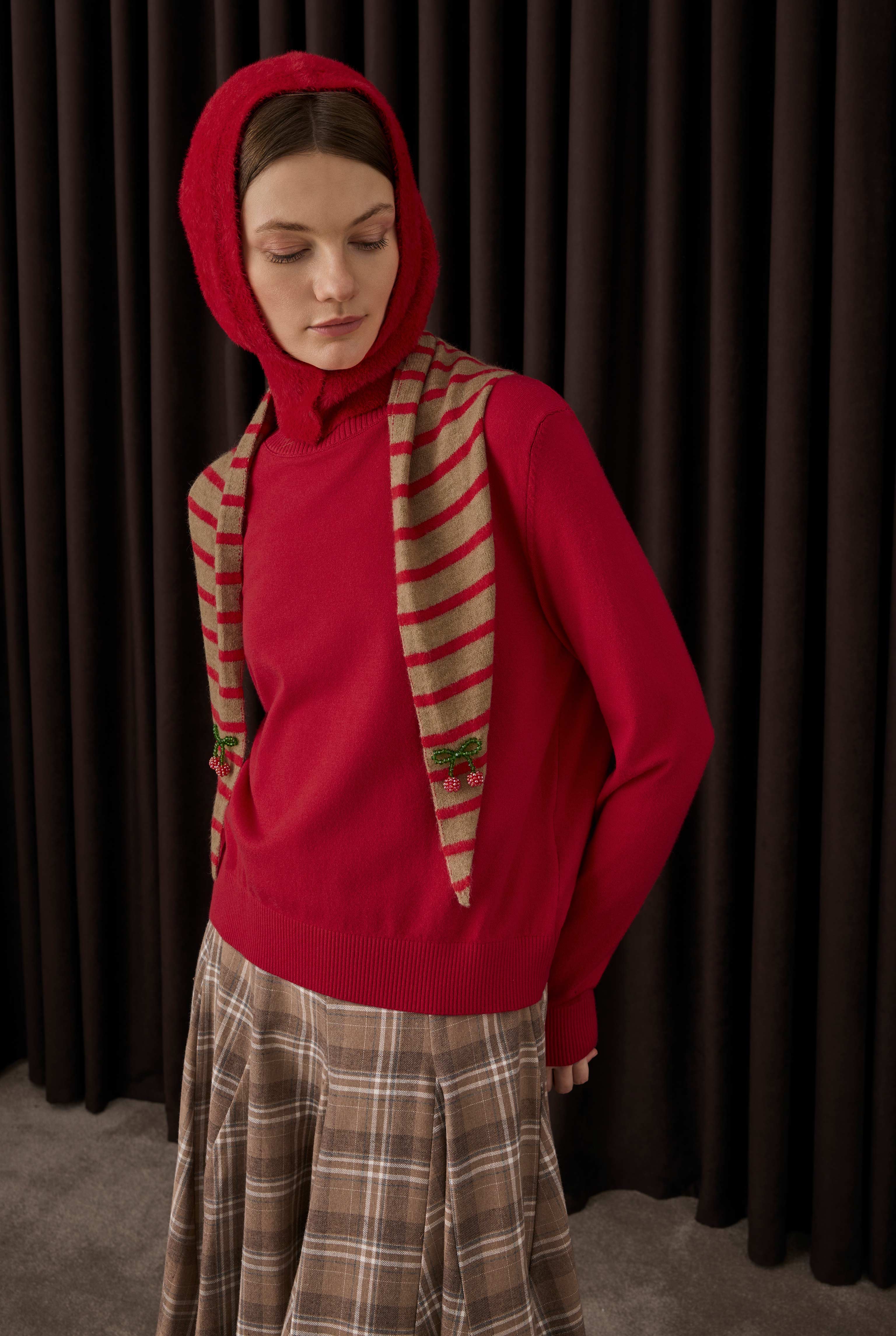 Basic Sweater Red - 2