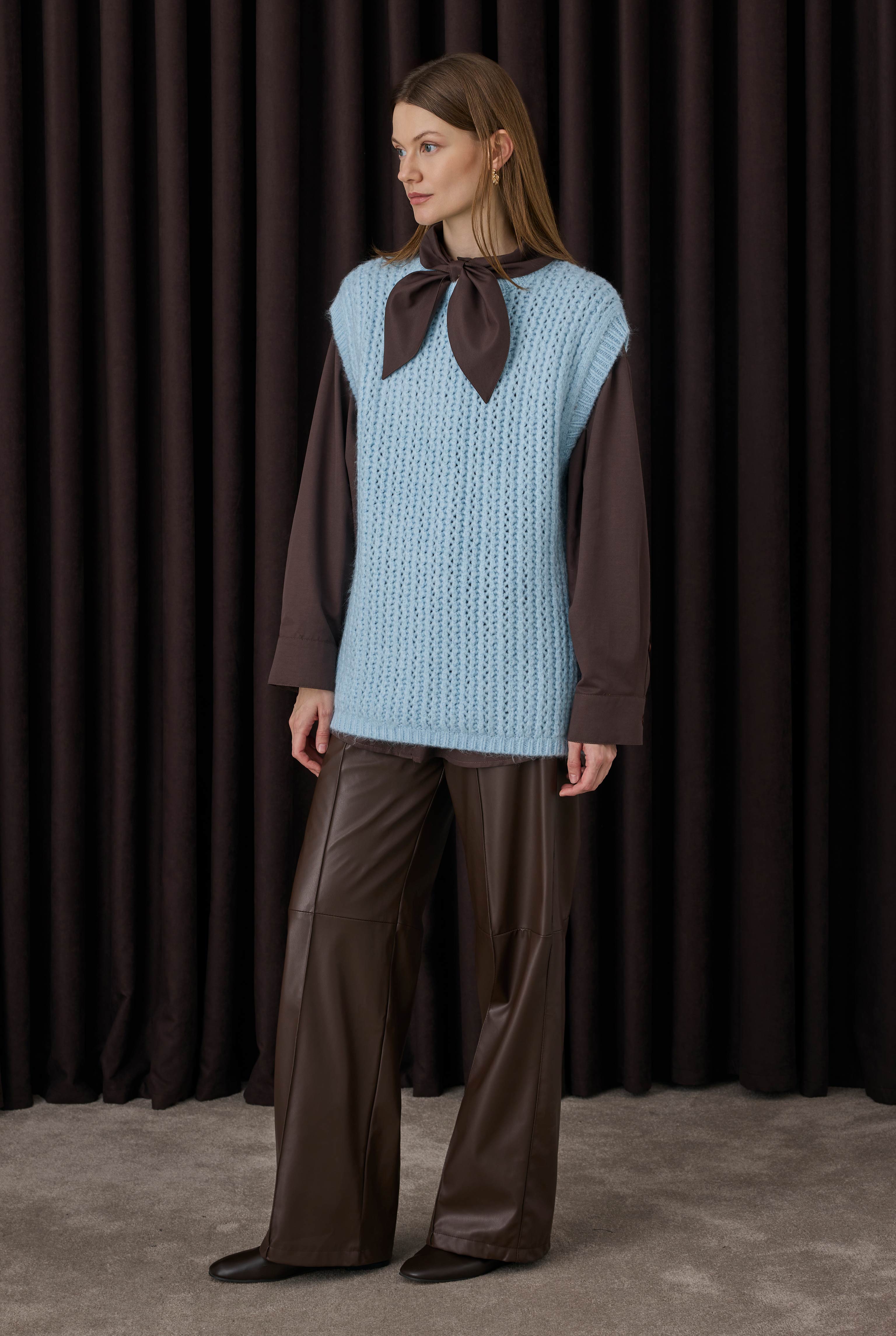 Crewneck Sweater Vest Ice Blue - 3