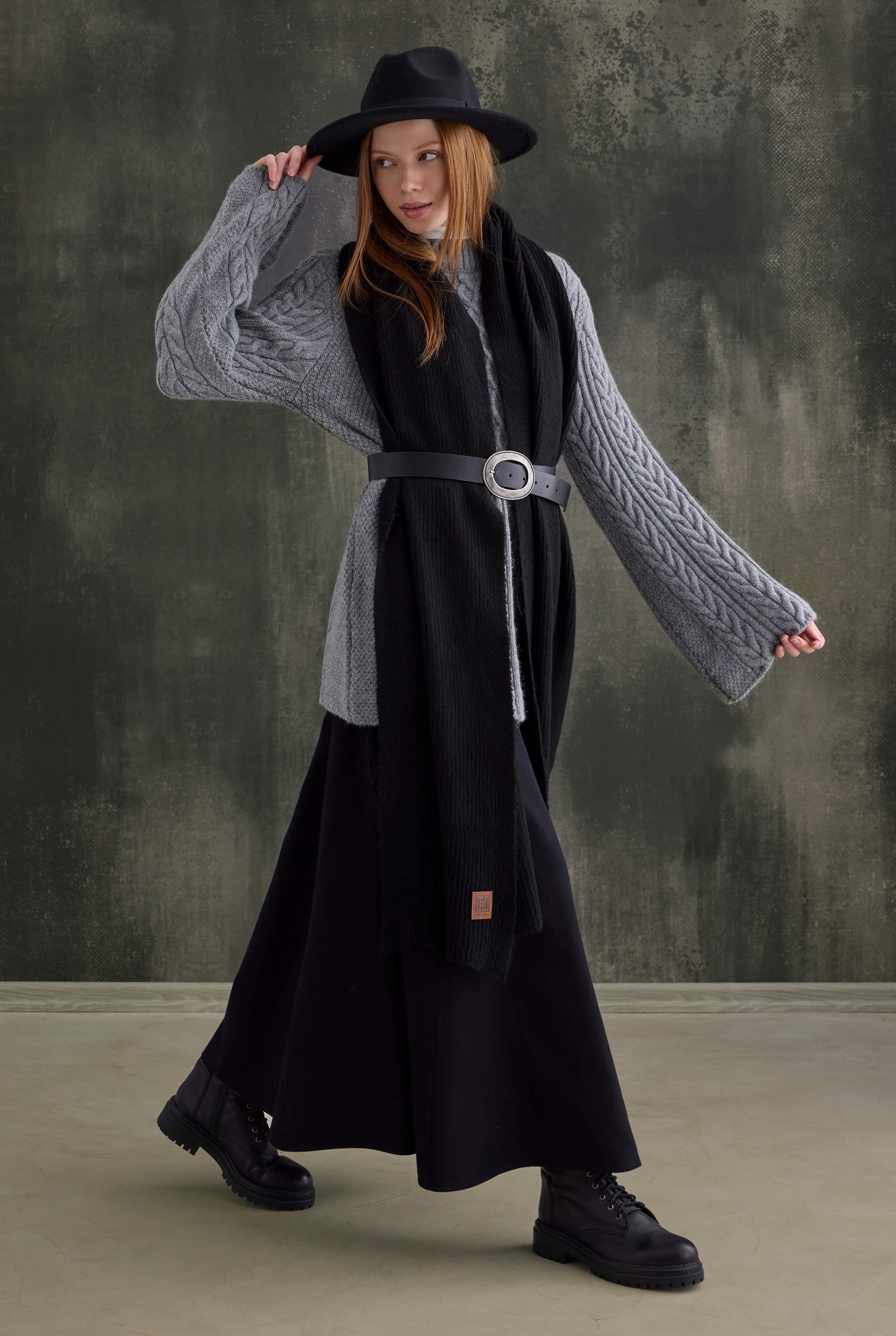 Paneled Helen Skirt Black - HE-QA