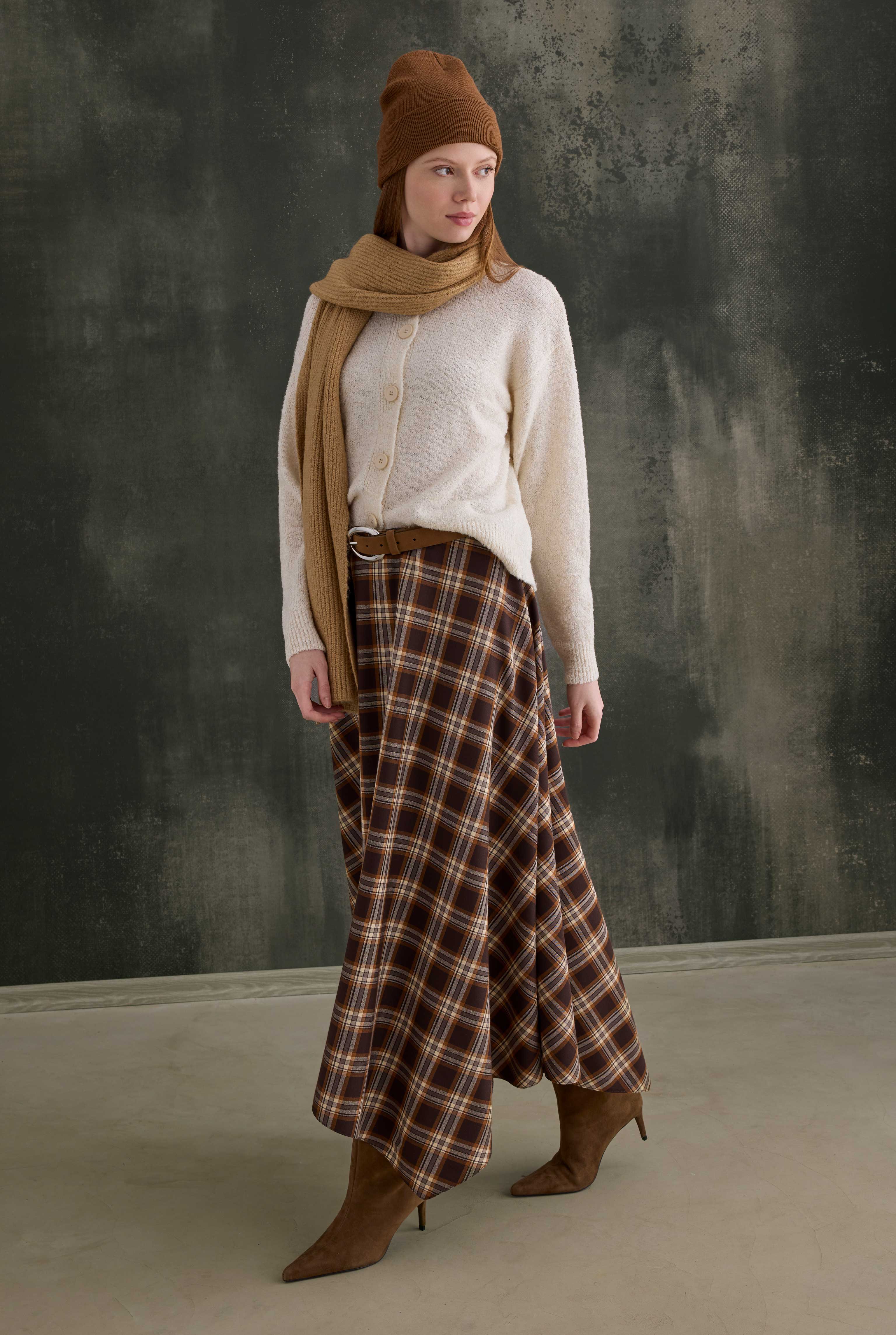 Asymmetric Plaid Skirt - 2