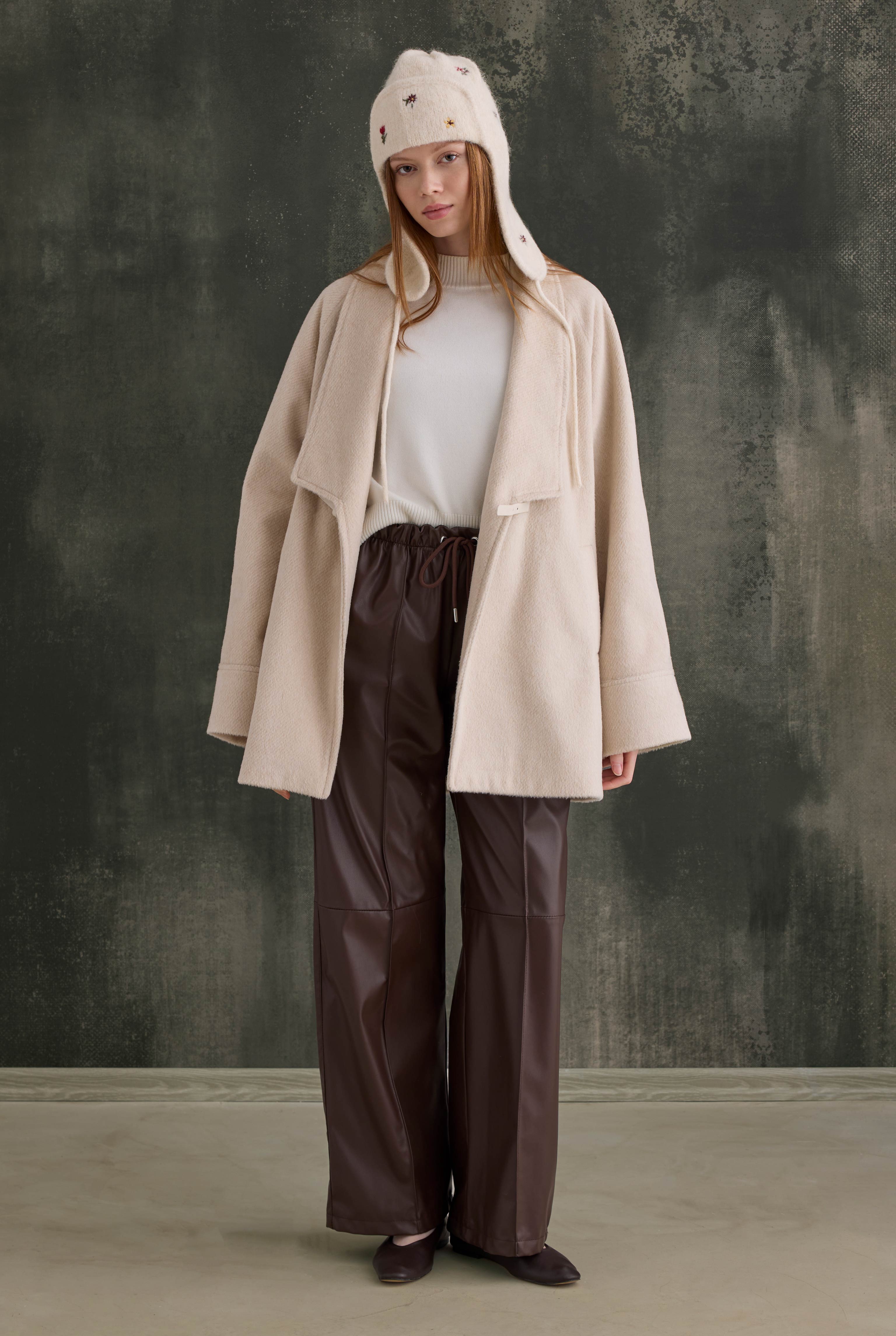 Belt Detailed Coat Bone - 3