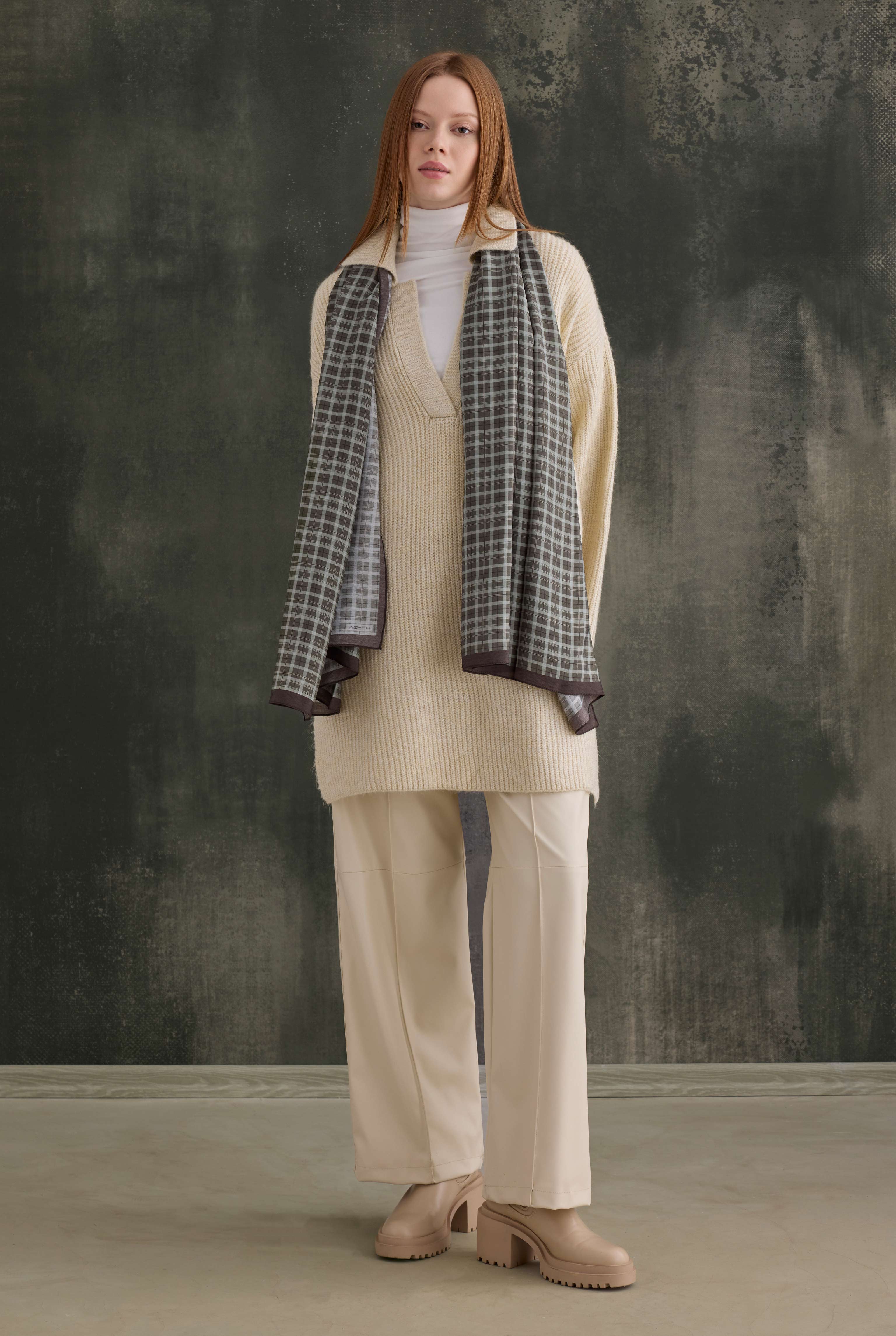 Long Polo Neck Sweater Bone - 4