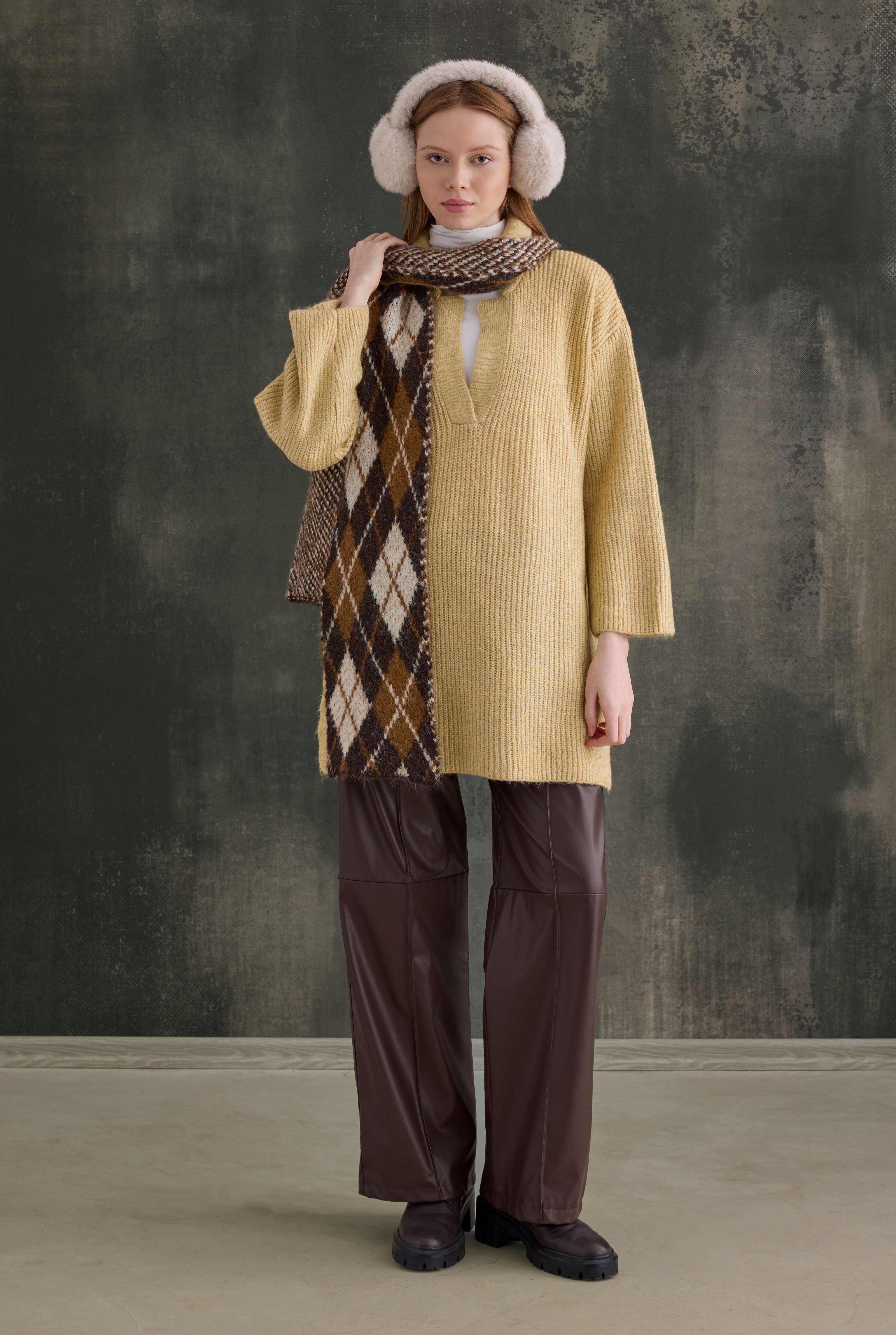 Long Polo Neck Sweater Butter Yellow - HE-QA