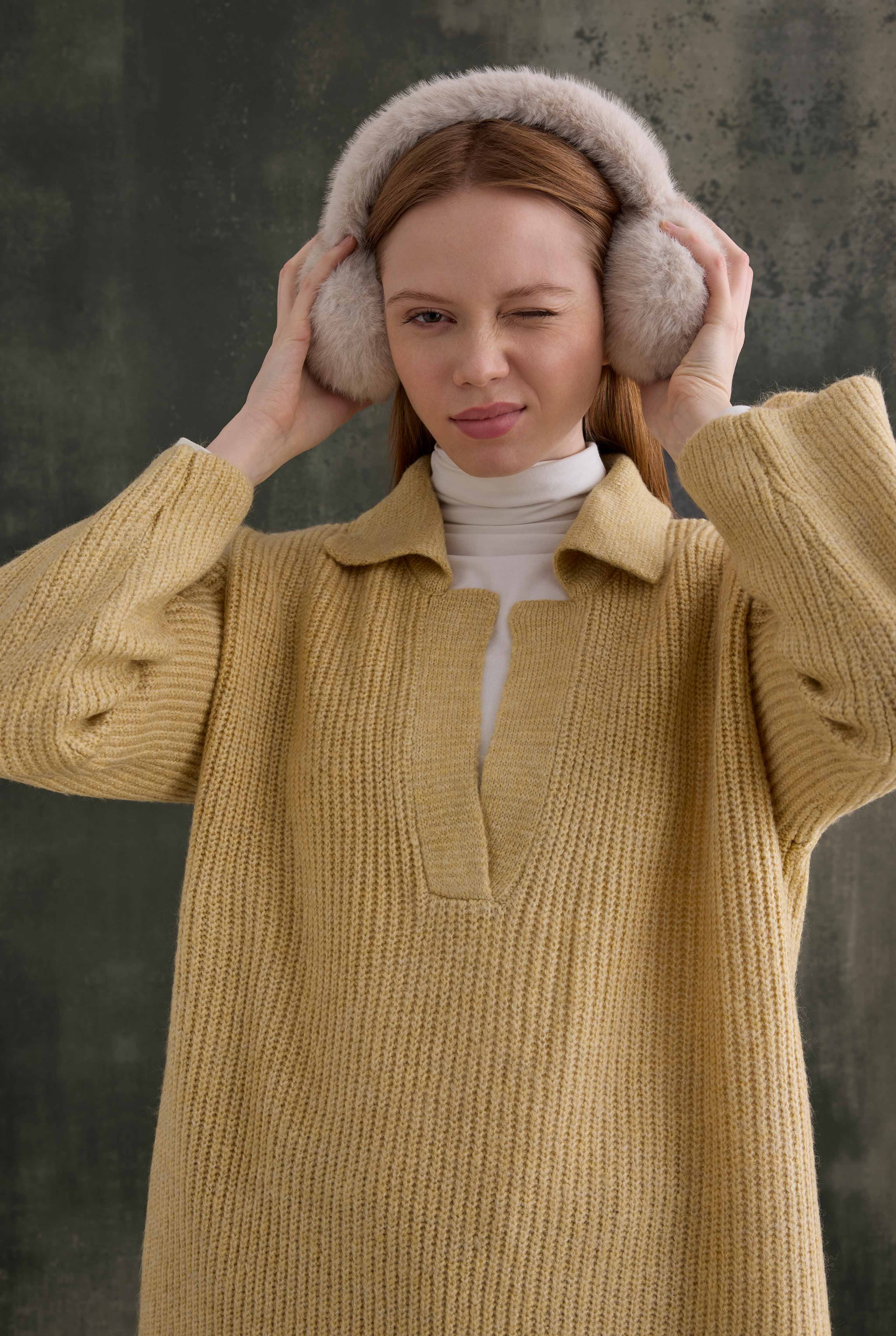 Long Polo Neck Sweater Butter Yellow - 4