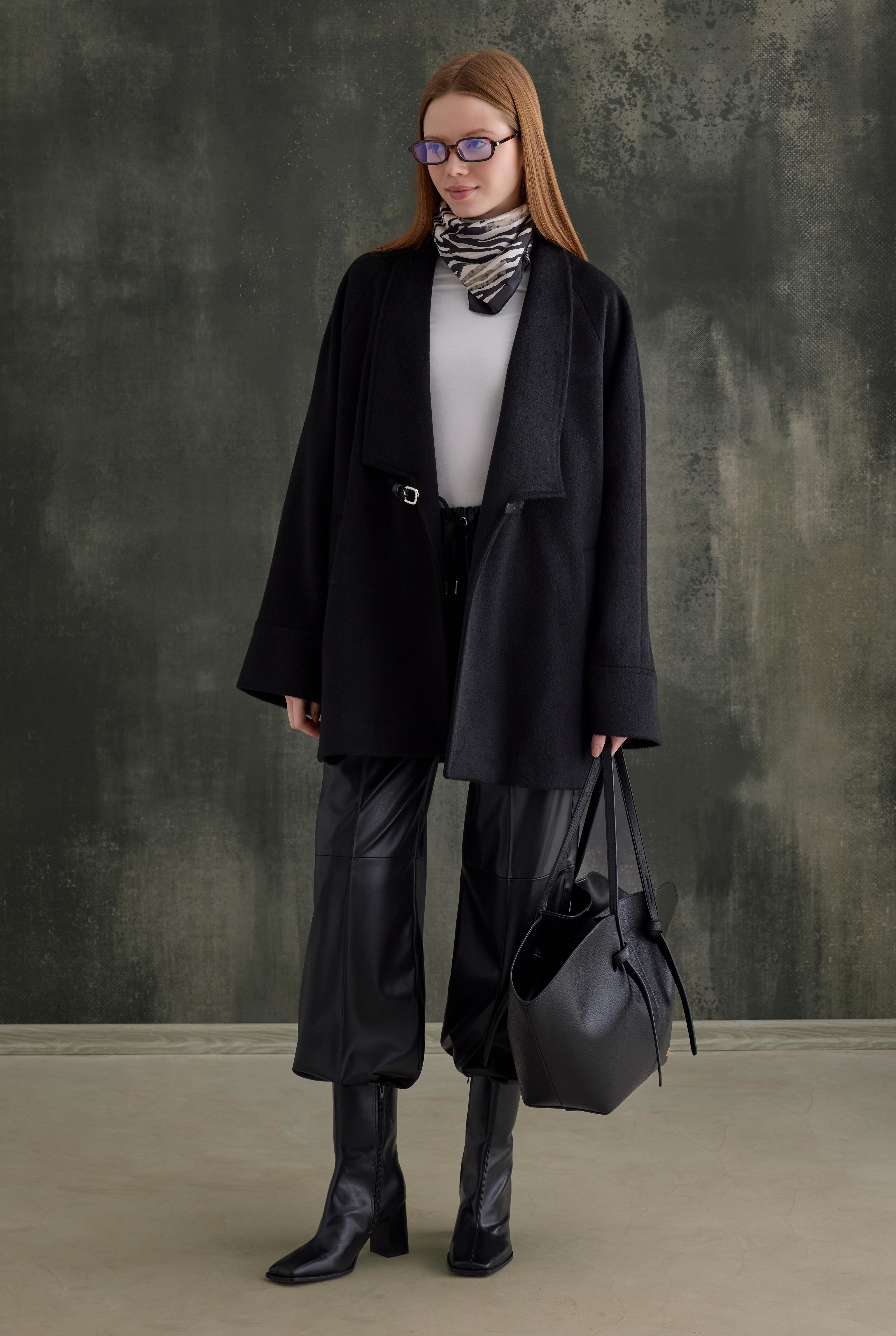 Belt Detailed Coat Black - HE-QA