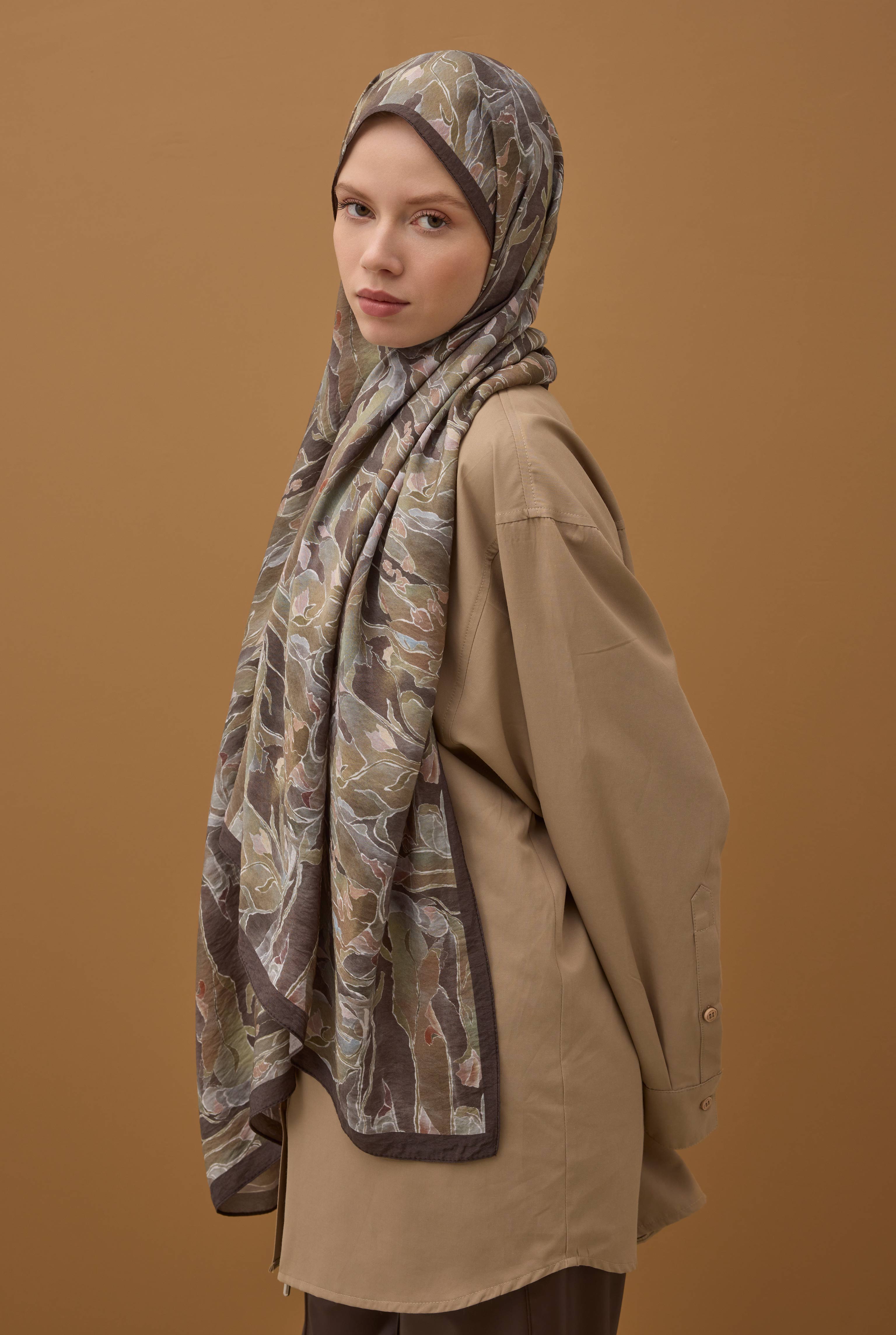 Frame Bloom Shawl Brown - 6