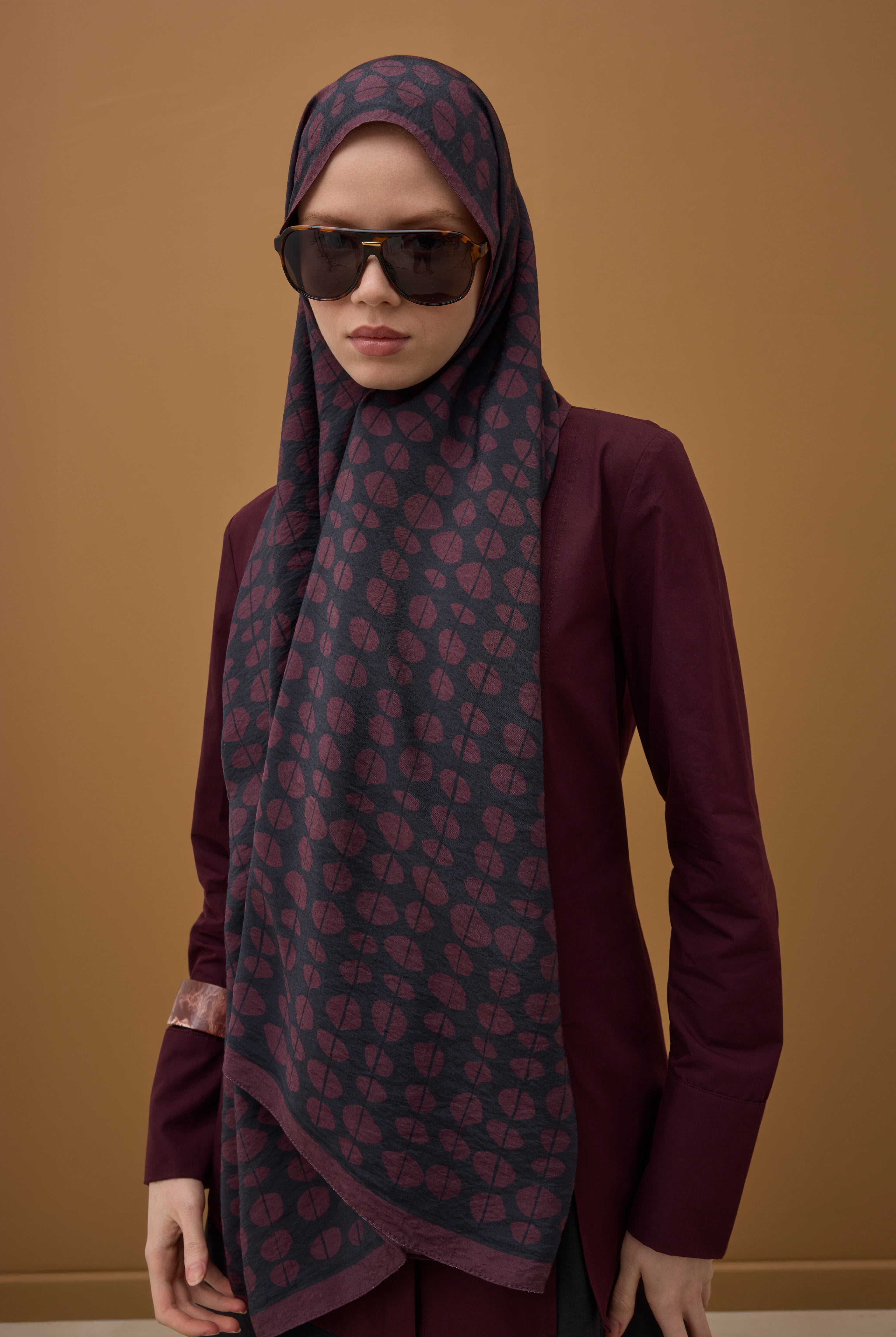 Point Shawl Bordeaux - HE-QA