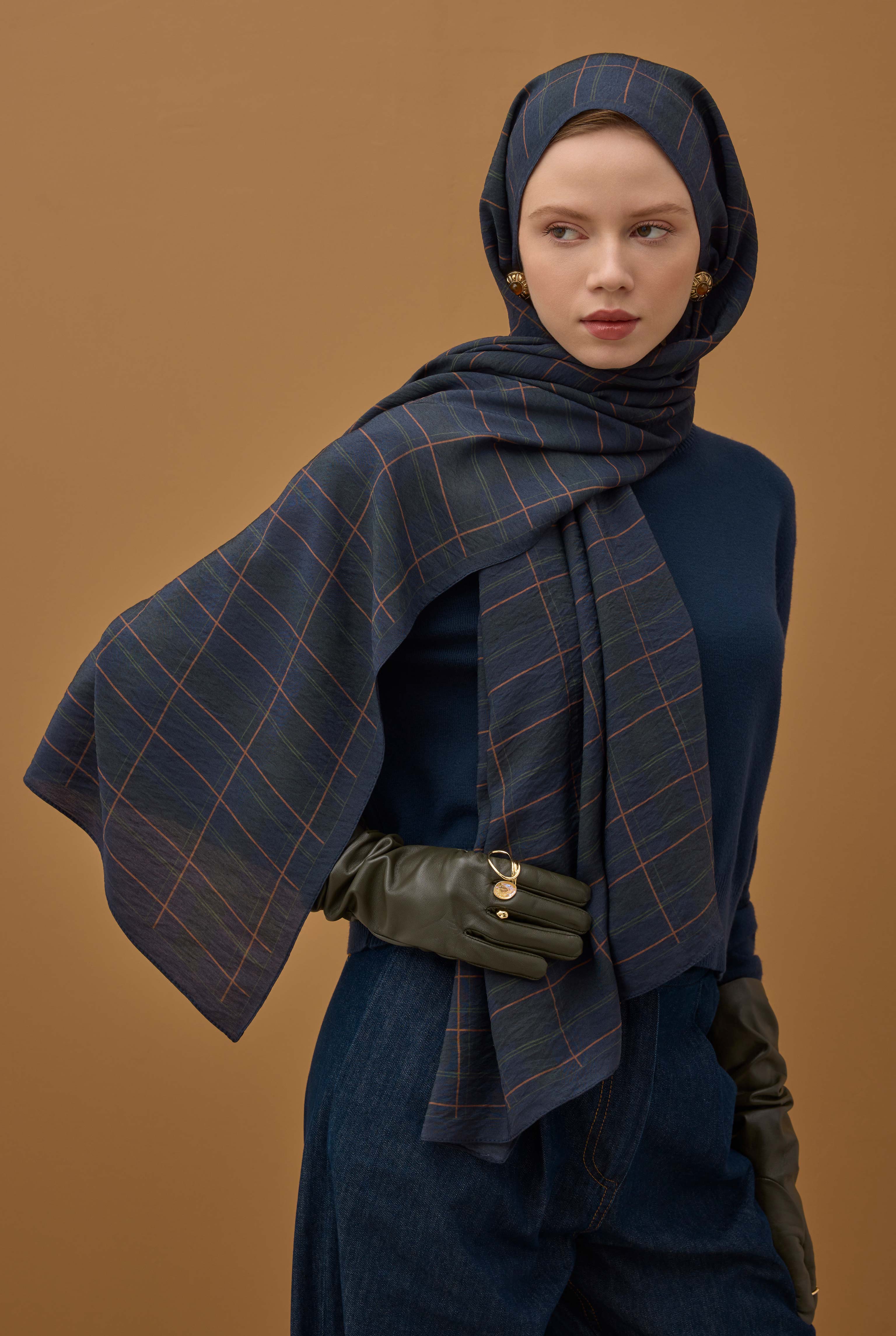Riva Plaid Shawl Dark Navy Blue - 4