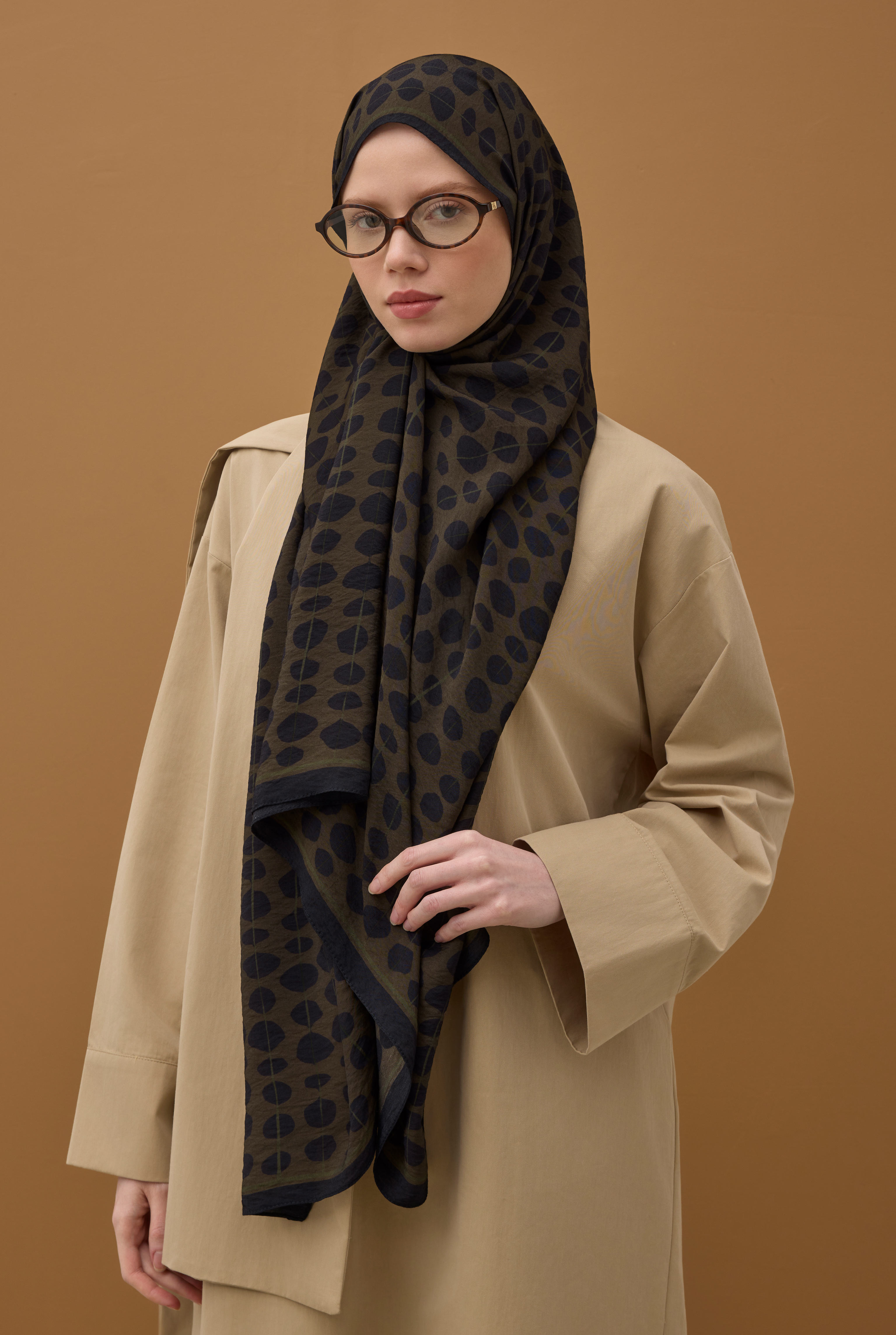 Point Shawl Navy Blue - 5