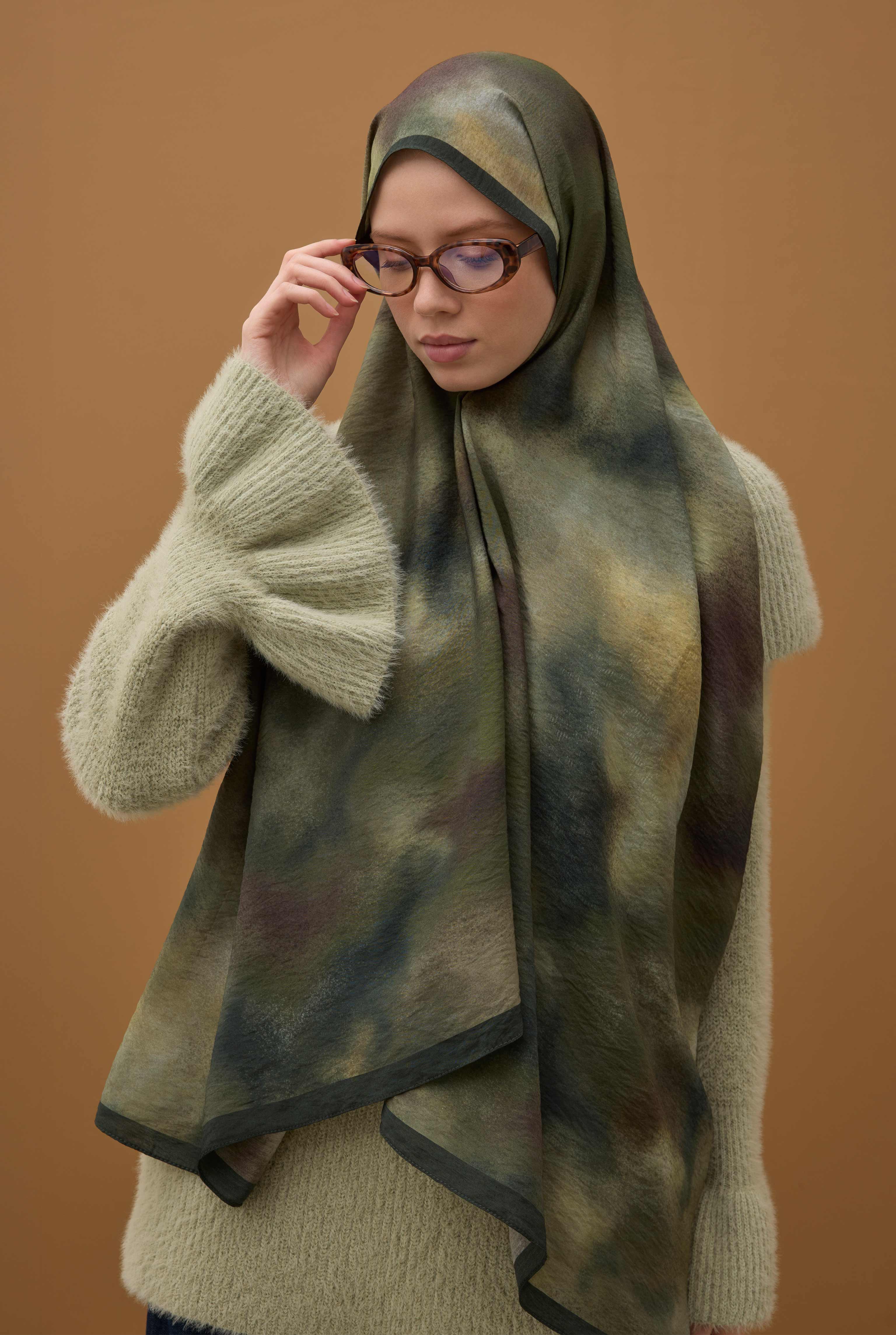 Aural Patterned Shawl Khaki - 3