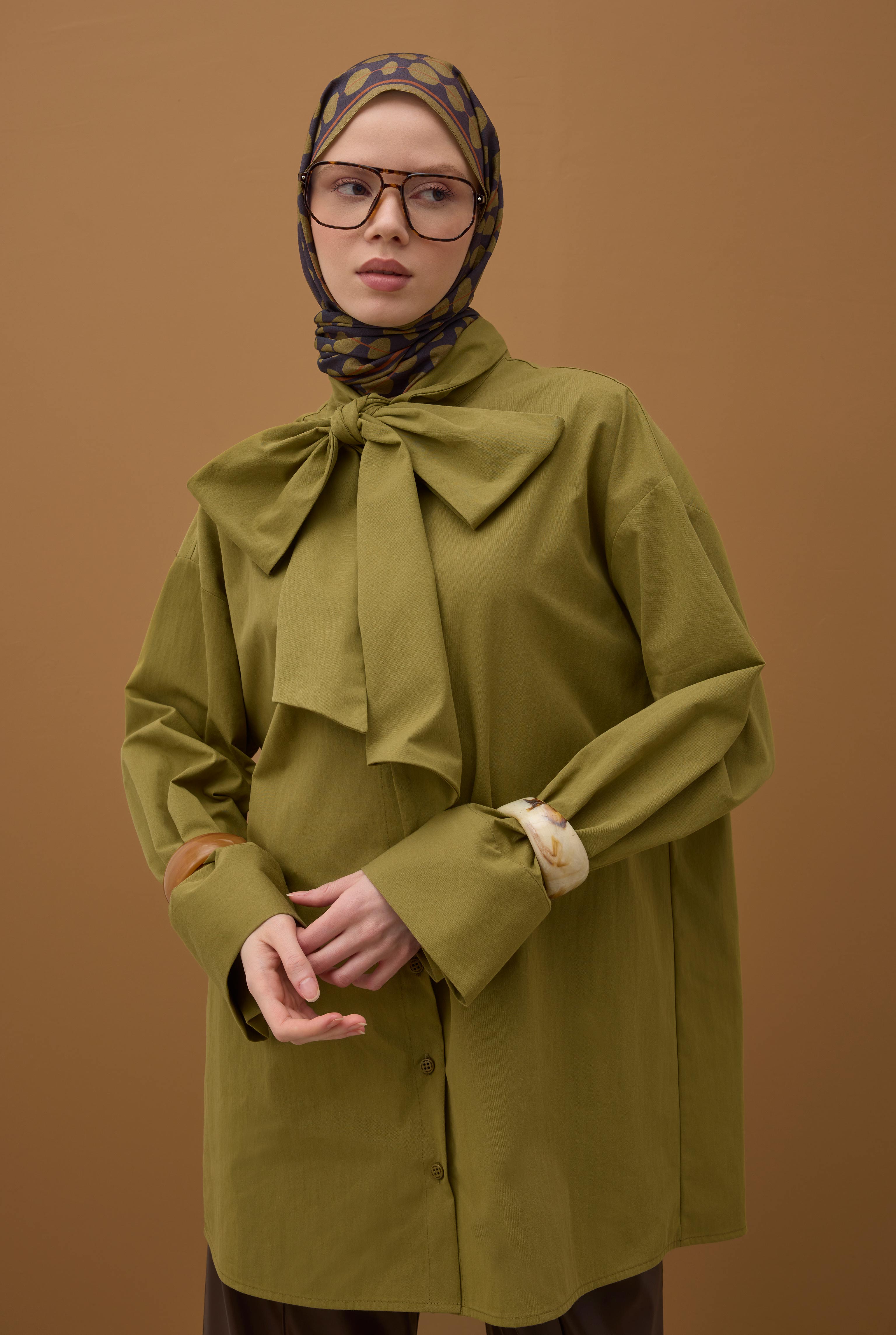 Point Shawl Oil Green - 3