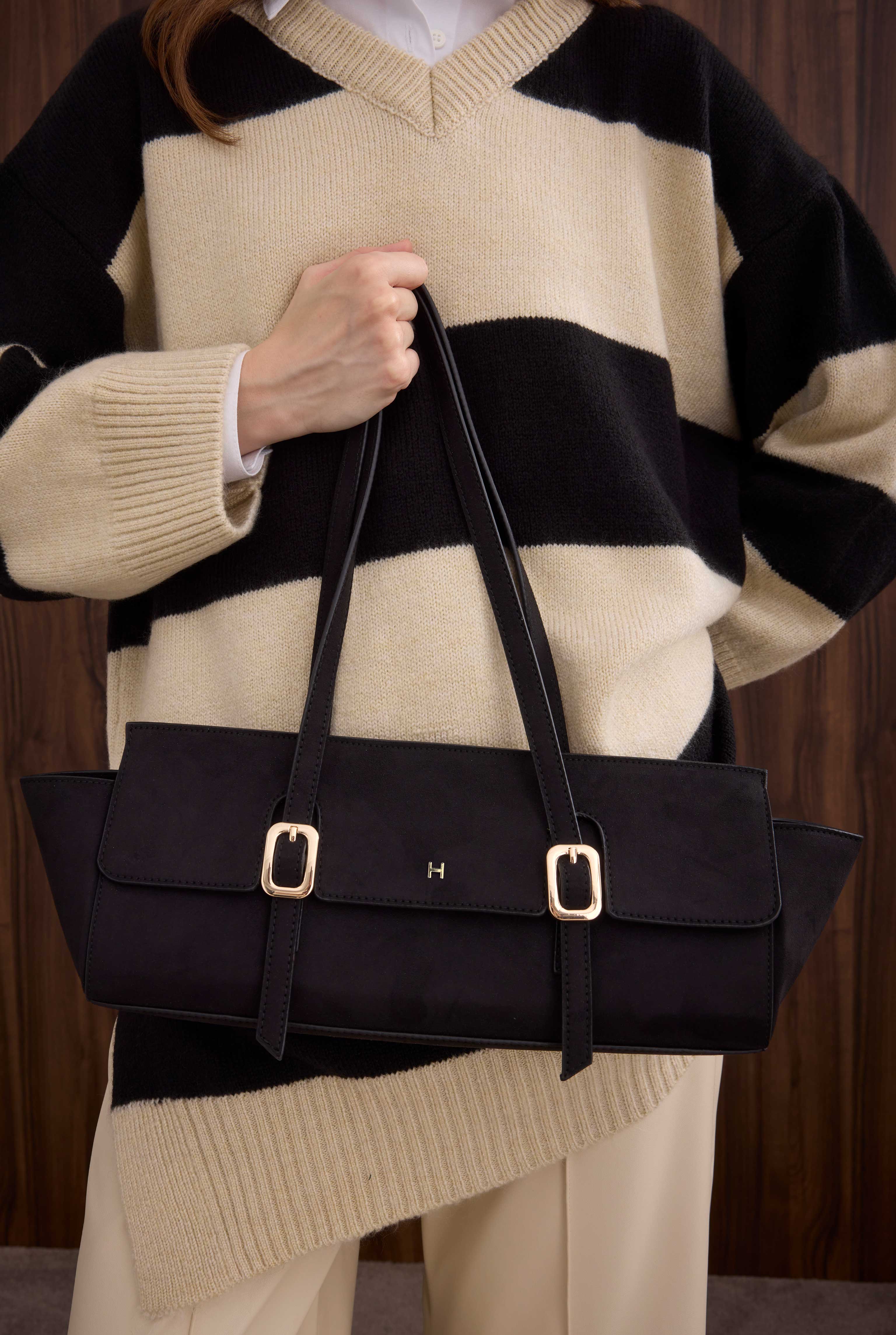 Suede Baguette Bag Black - 2