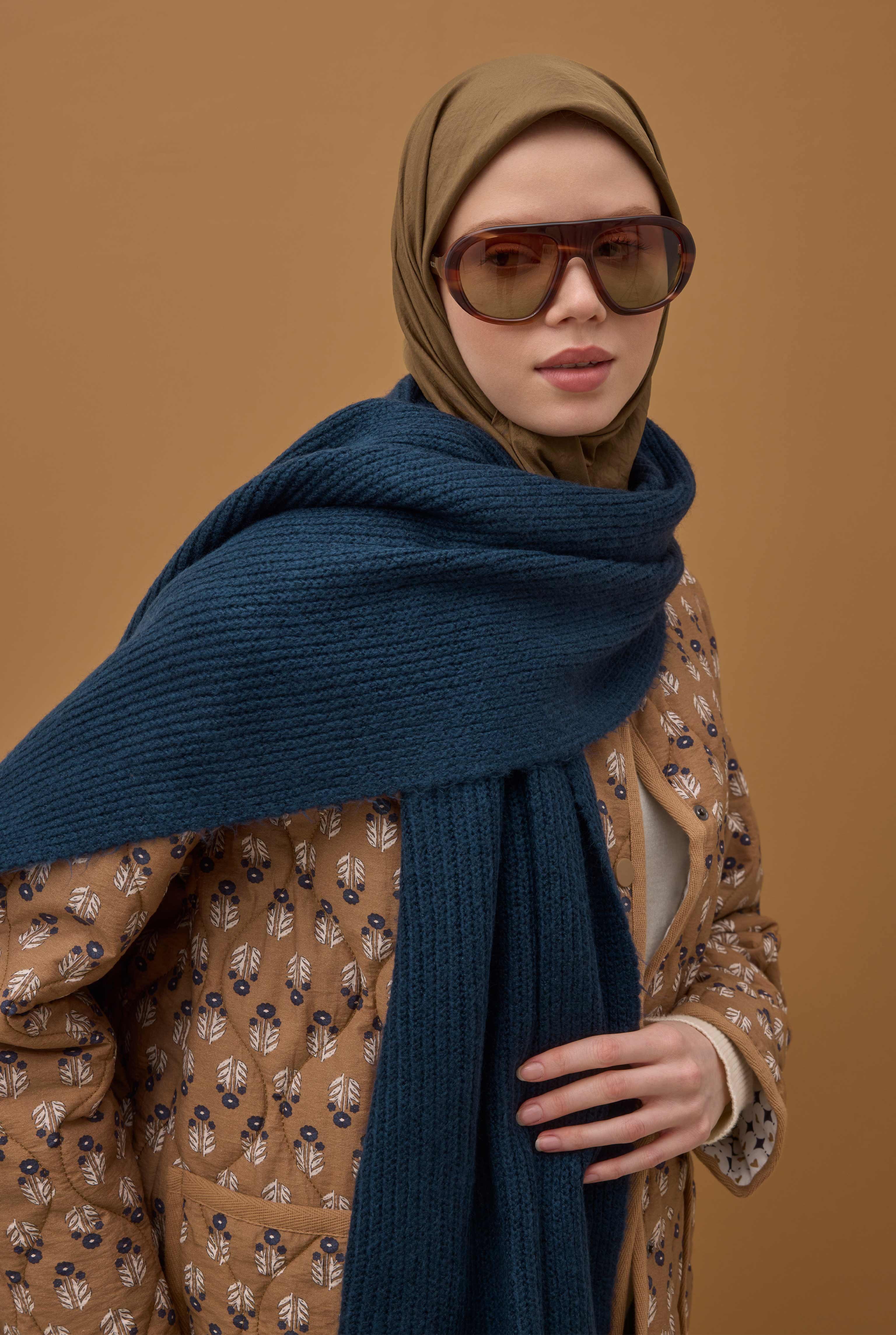 Soft Wrinkled Scarf Warm Brown - 4