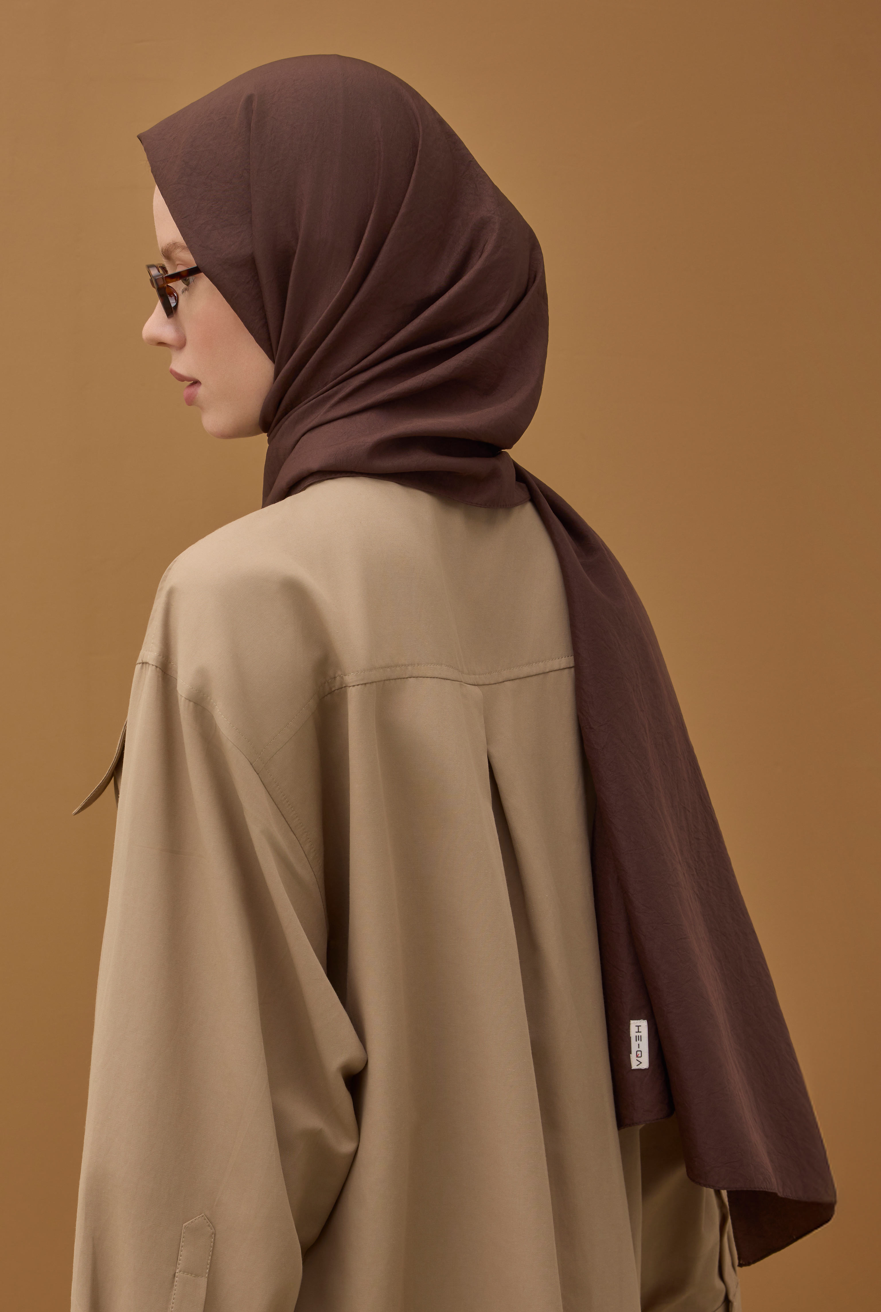 Soft Wrinkled Shawl Brown - 4