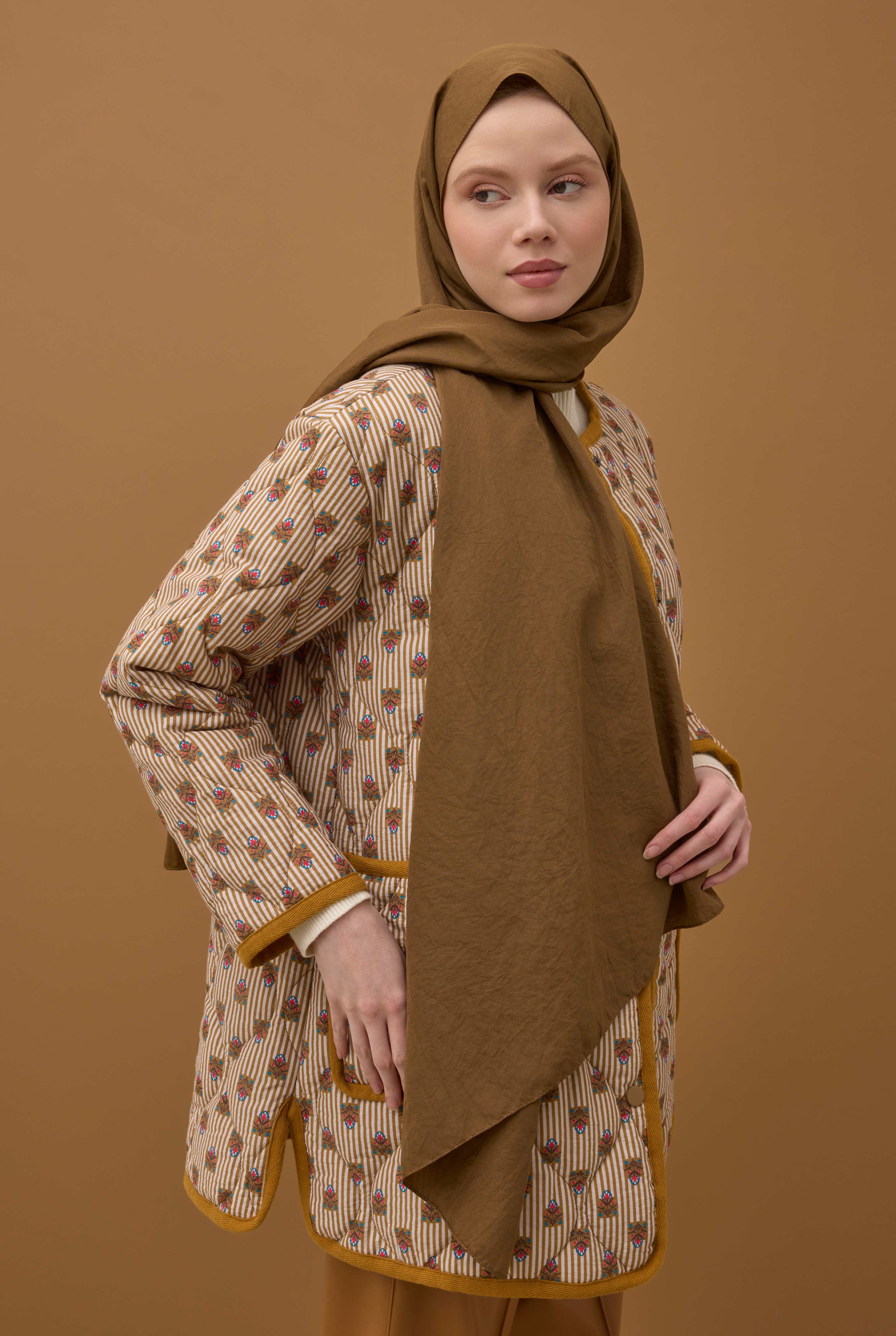 Soft Wrinkled Shawl Warm Brown - 3