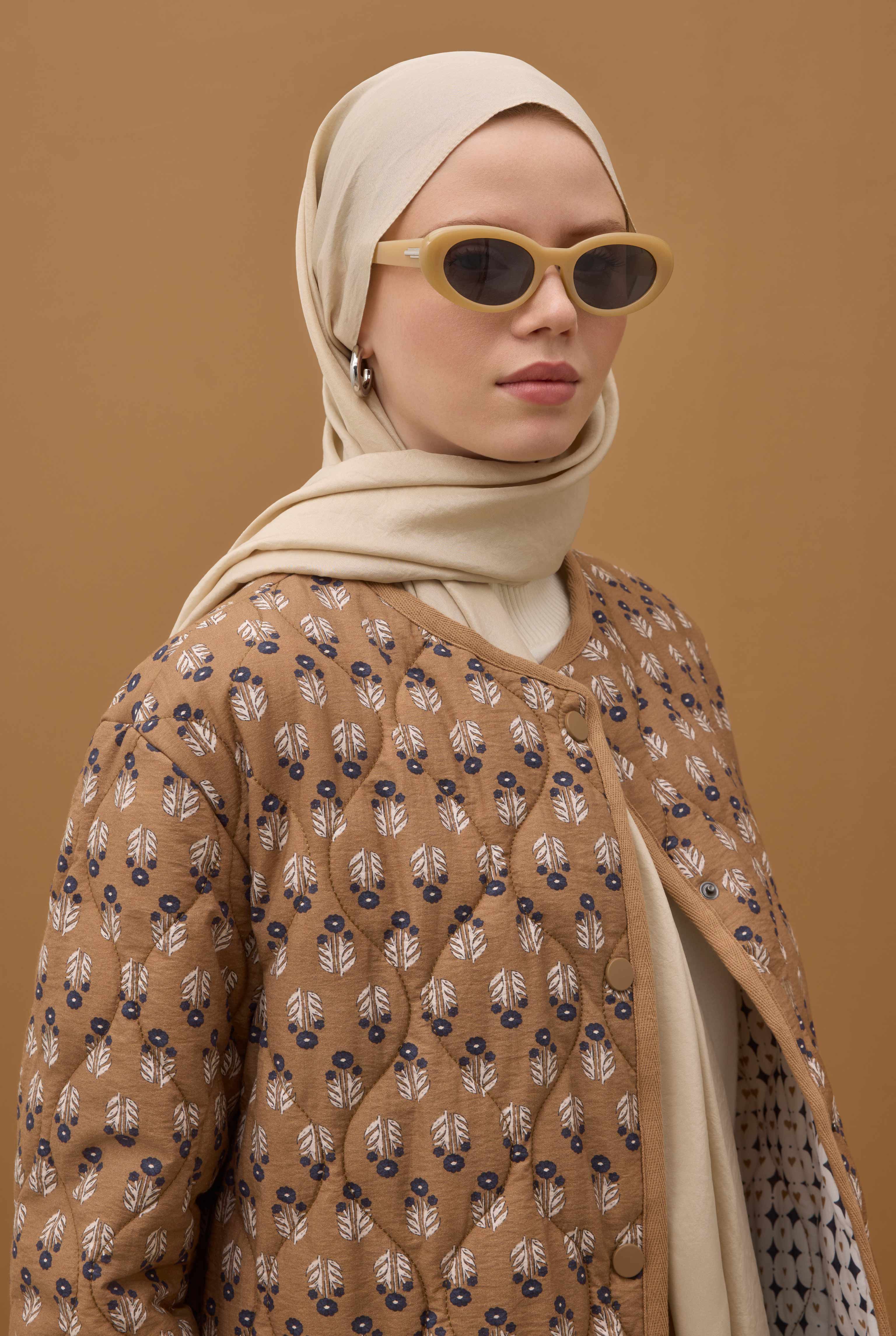 Soft Wrinkled Shawl Nude - 4