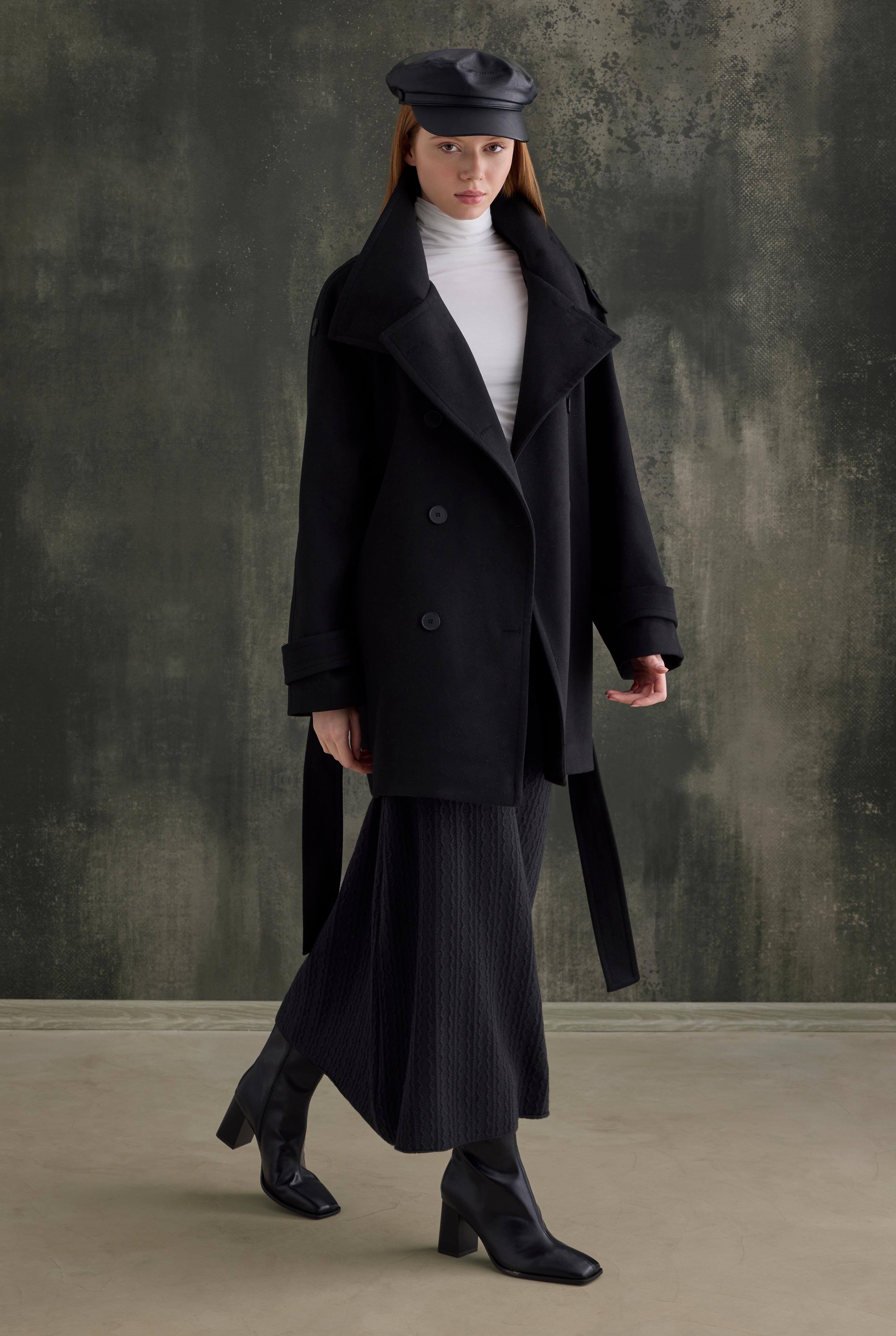 High-Neck Coat Black - HE-QA