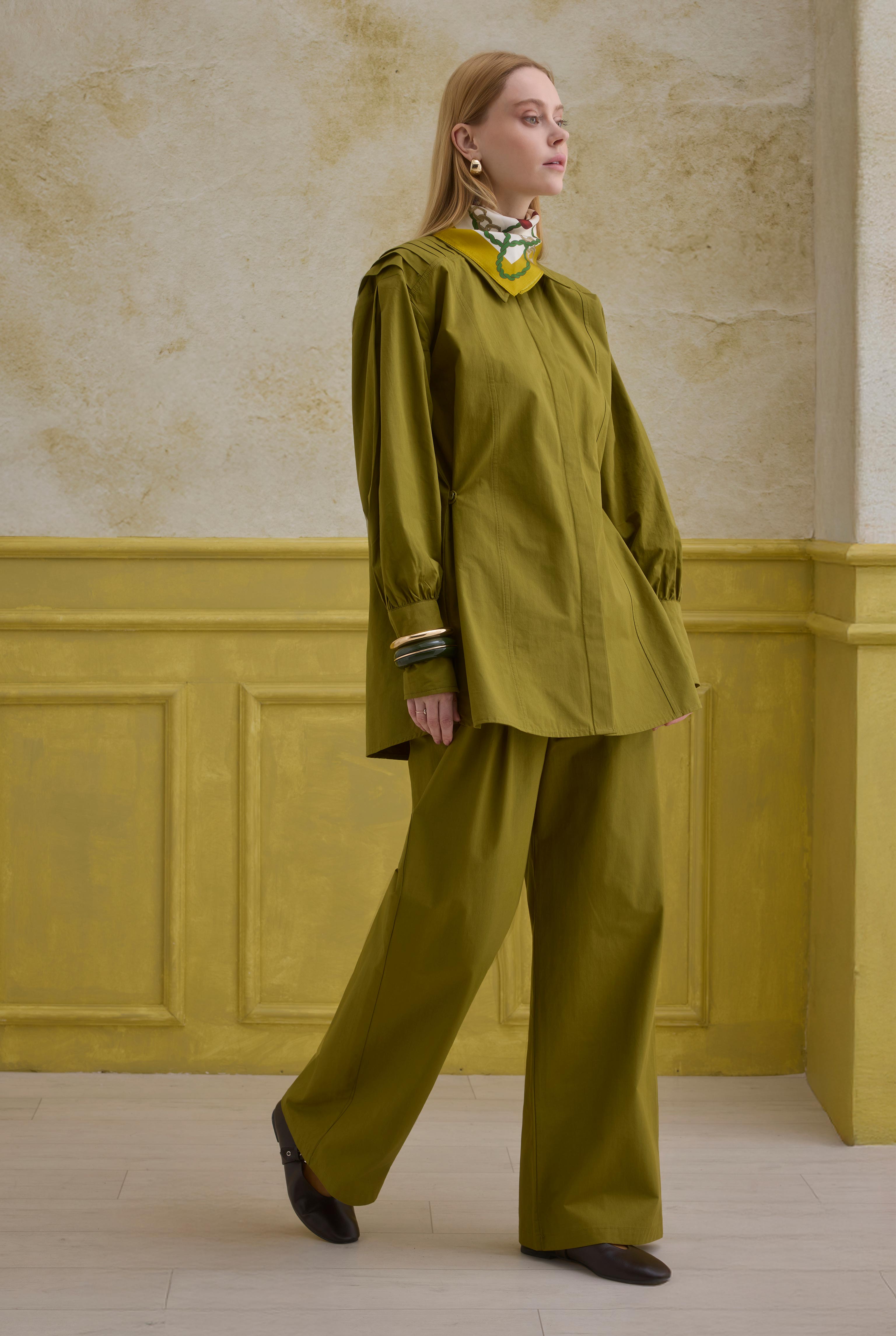 Back Pleat Detailed Cotton Shirt Oil Green - 4