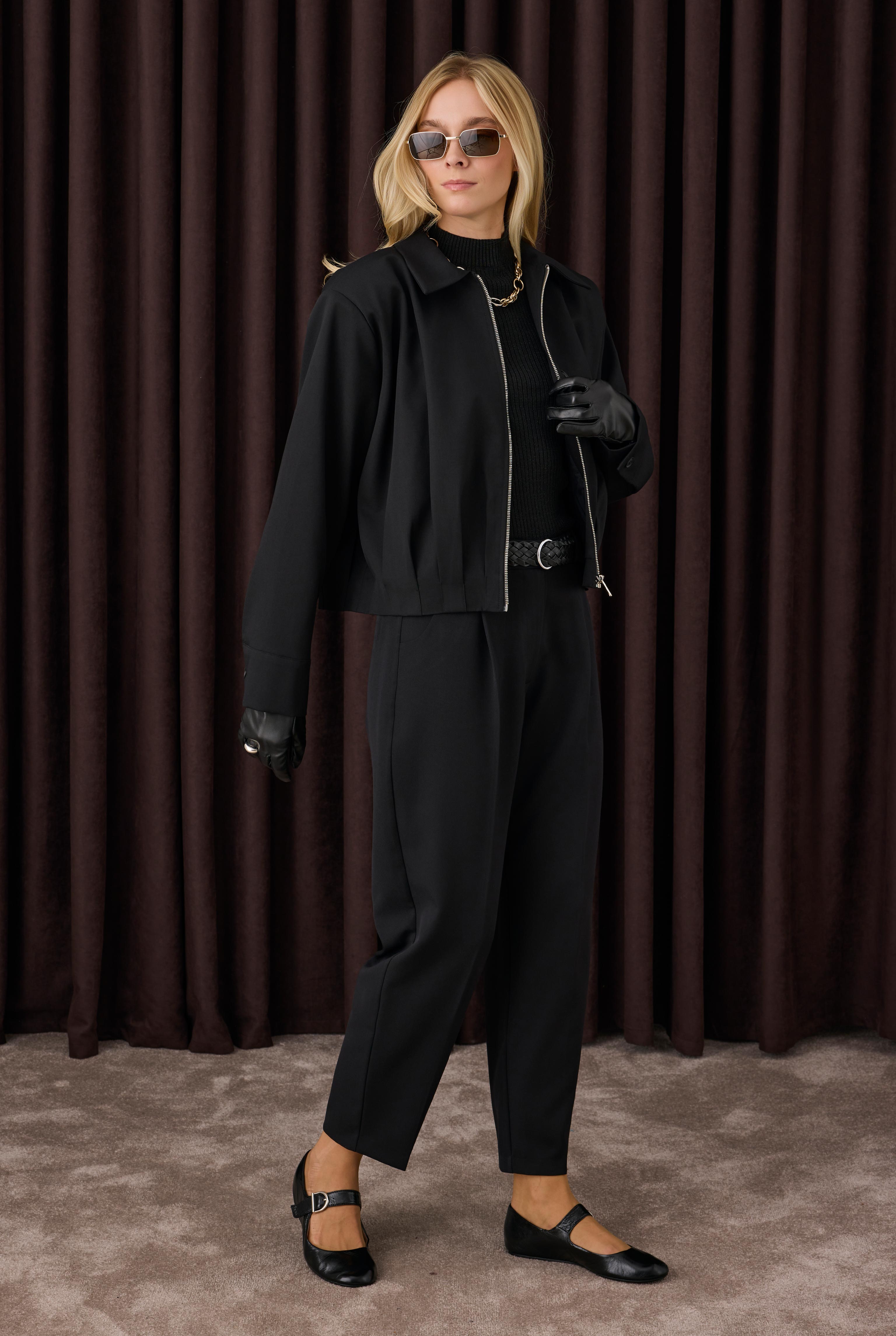 Tapered Trousers Black - 7