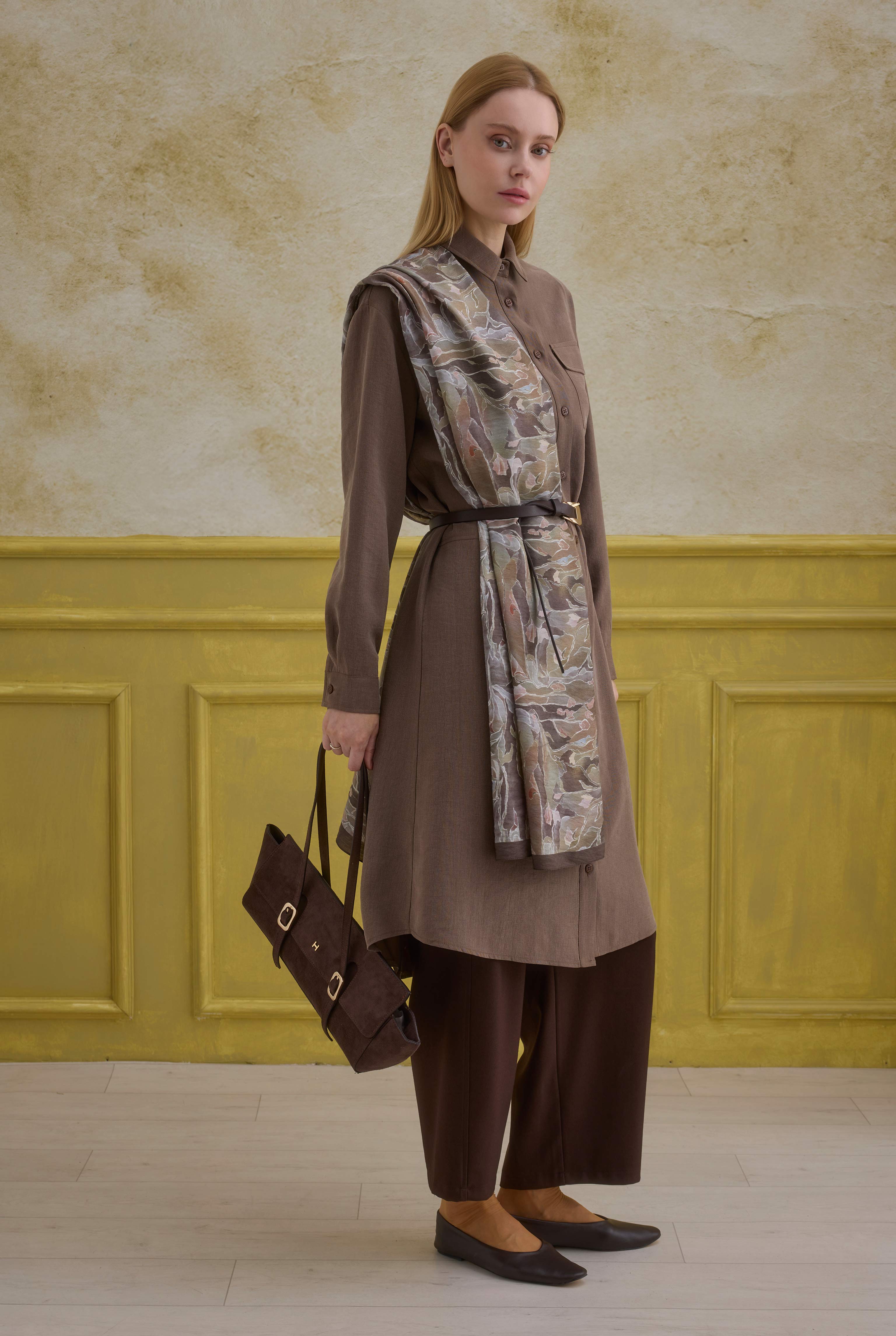 Frame Bloom Shawl Brown - 10