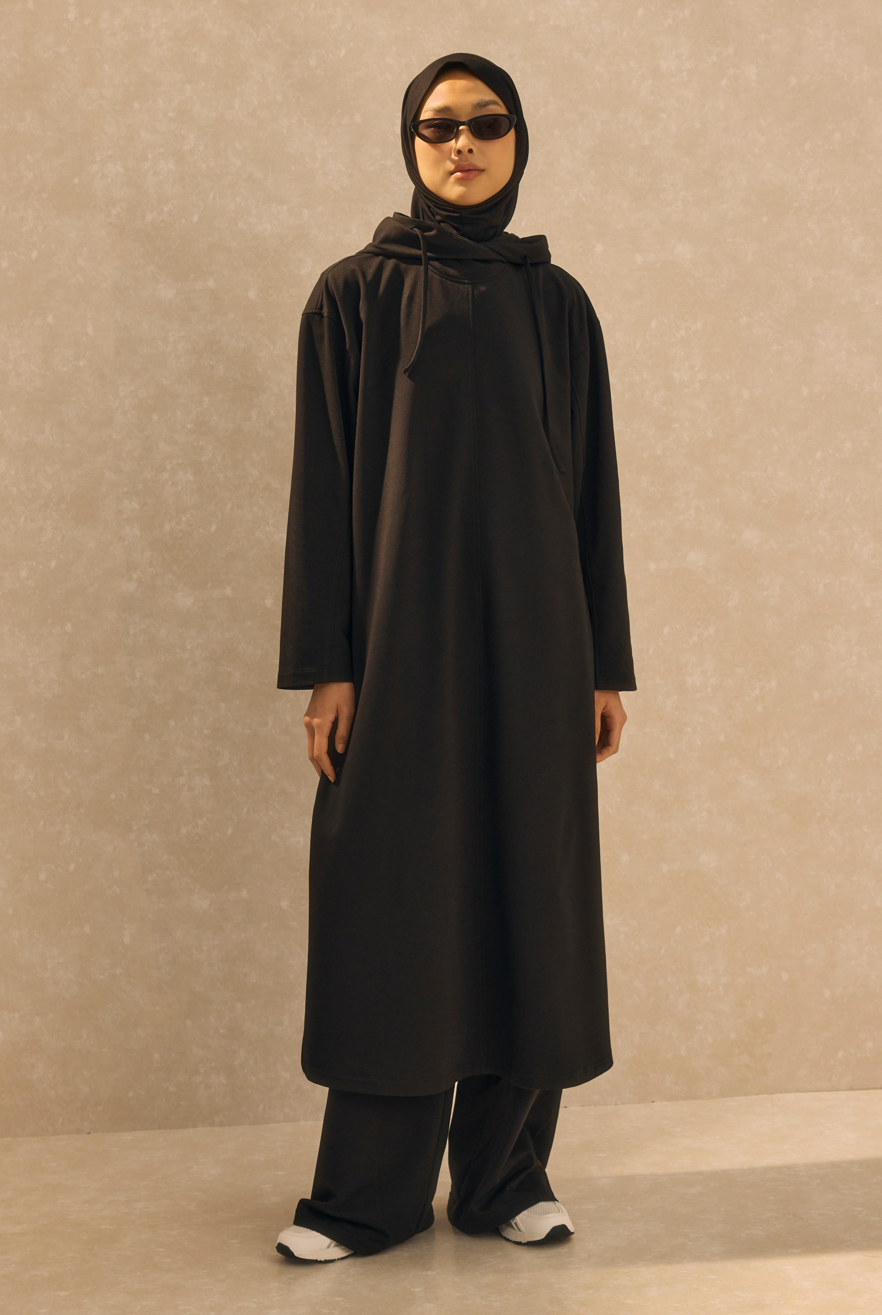 Long Hooded Sweatshirt Black - 4