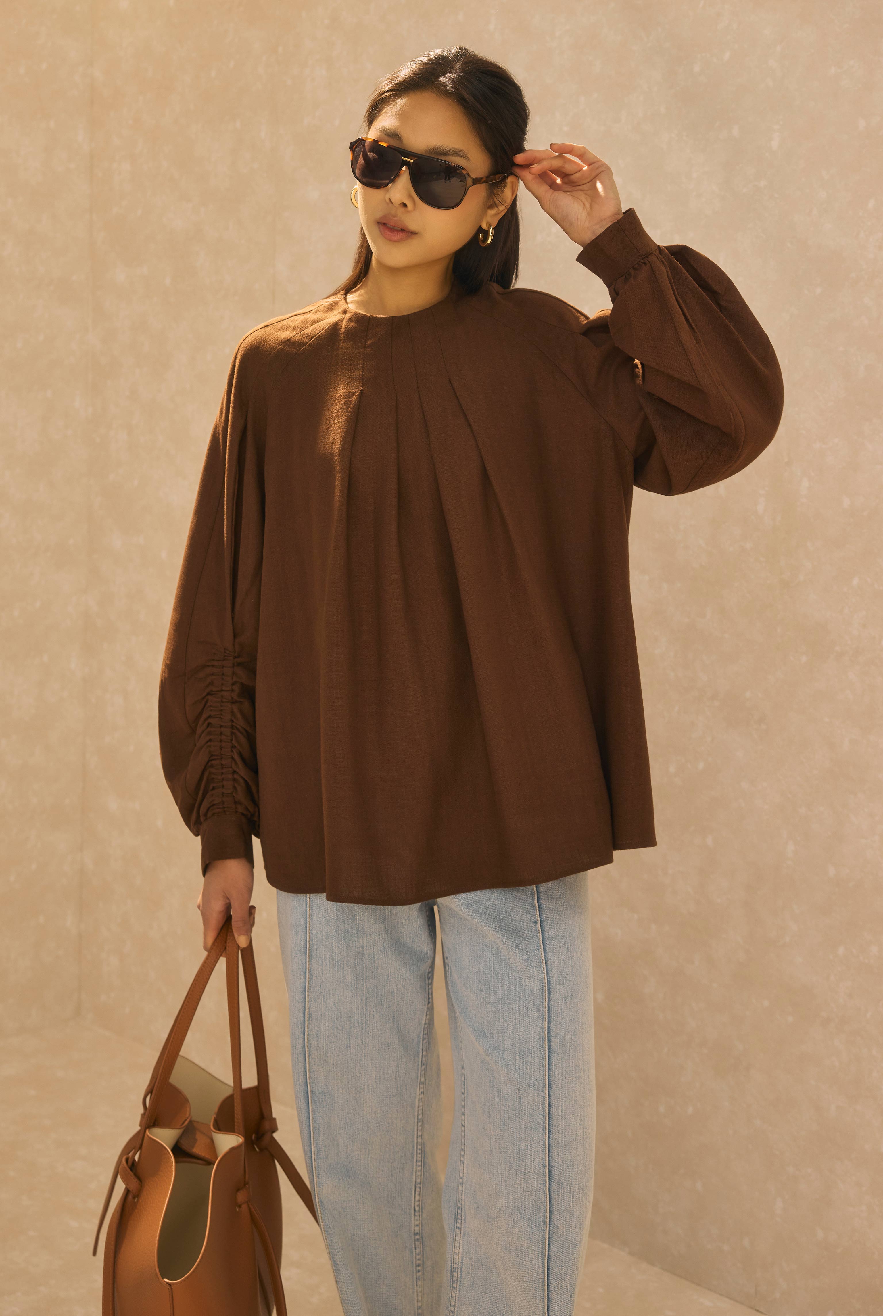 Ruched Sleeve Detailed Cotton Linen Shirt Brown - 3