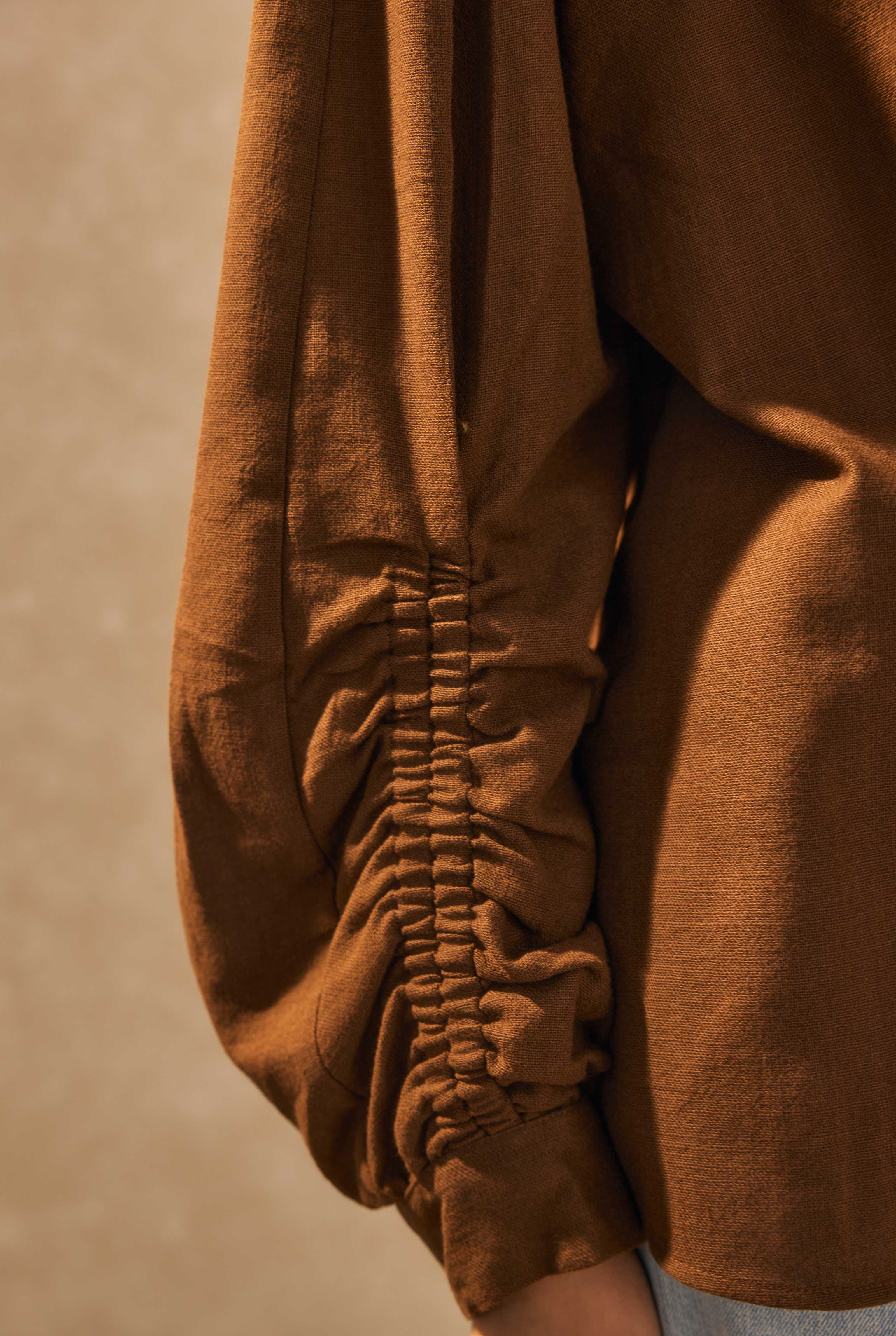Ruched Sleeve Detailed Cotton Linen Shirt Brown - 4