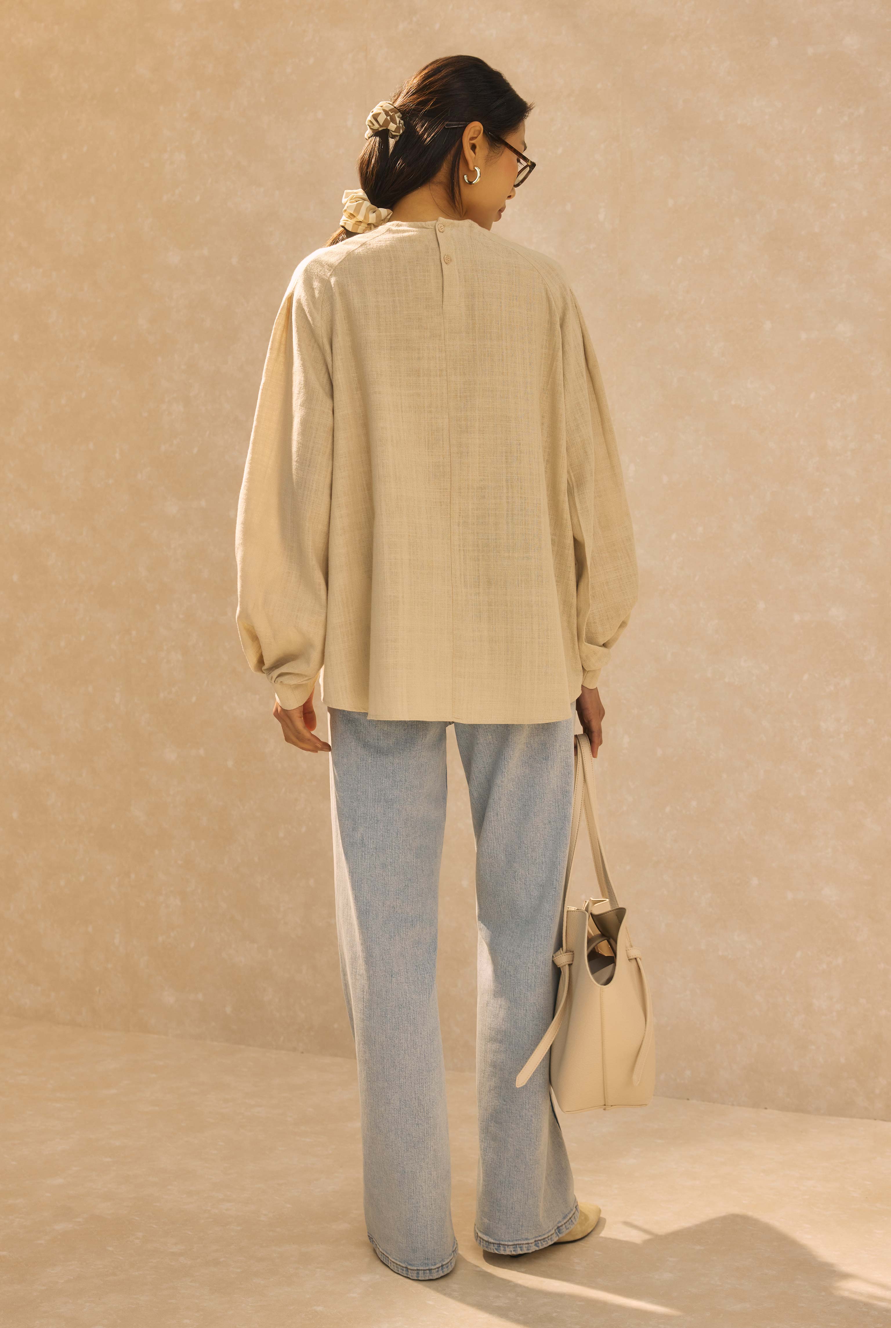 Ruched Sleeve Detailed Cotton Linen Shirt Pearl - 4
