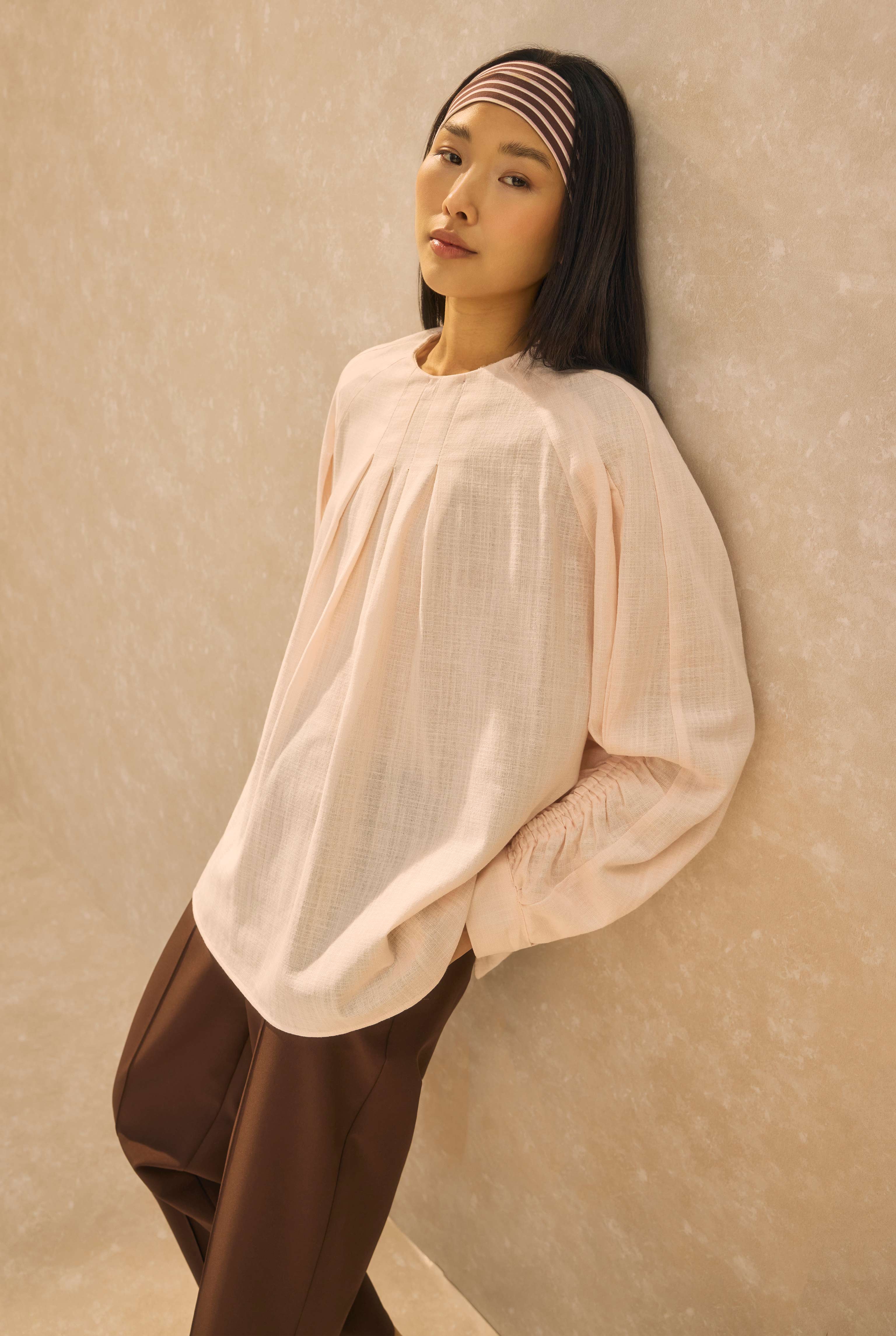 Ruched Sleeve Detailed Cotton Linen Shirt Soft Pink - 1