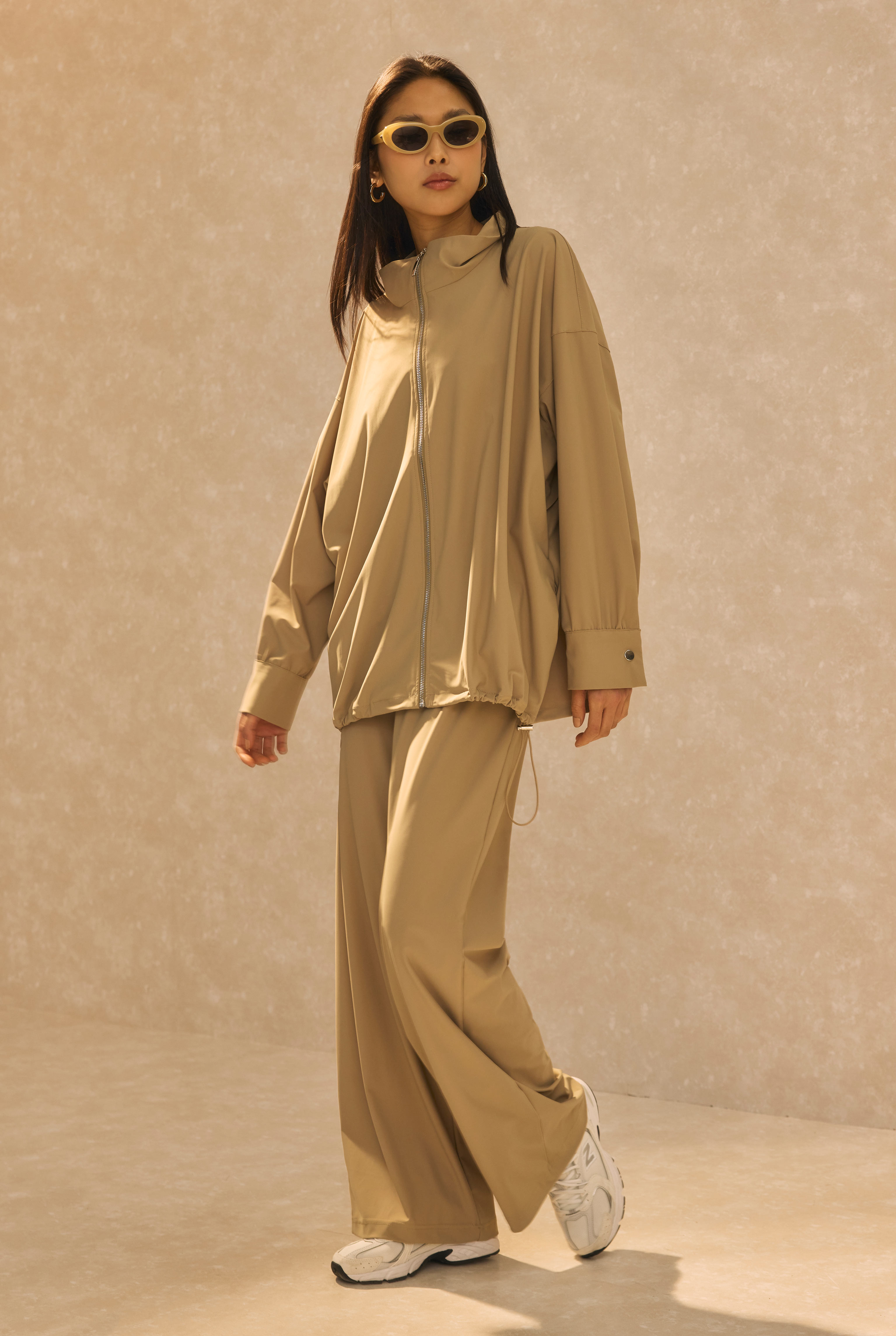 High Neck Tracksuit Sand Beige - 3