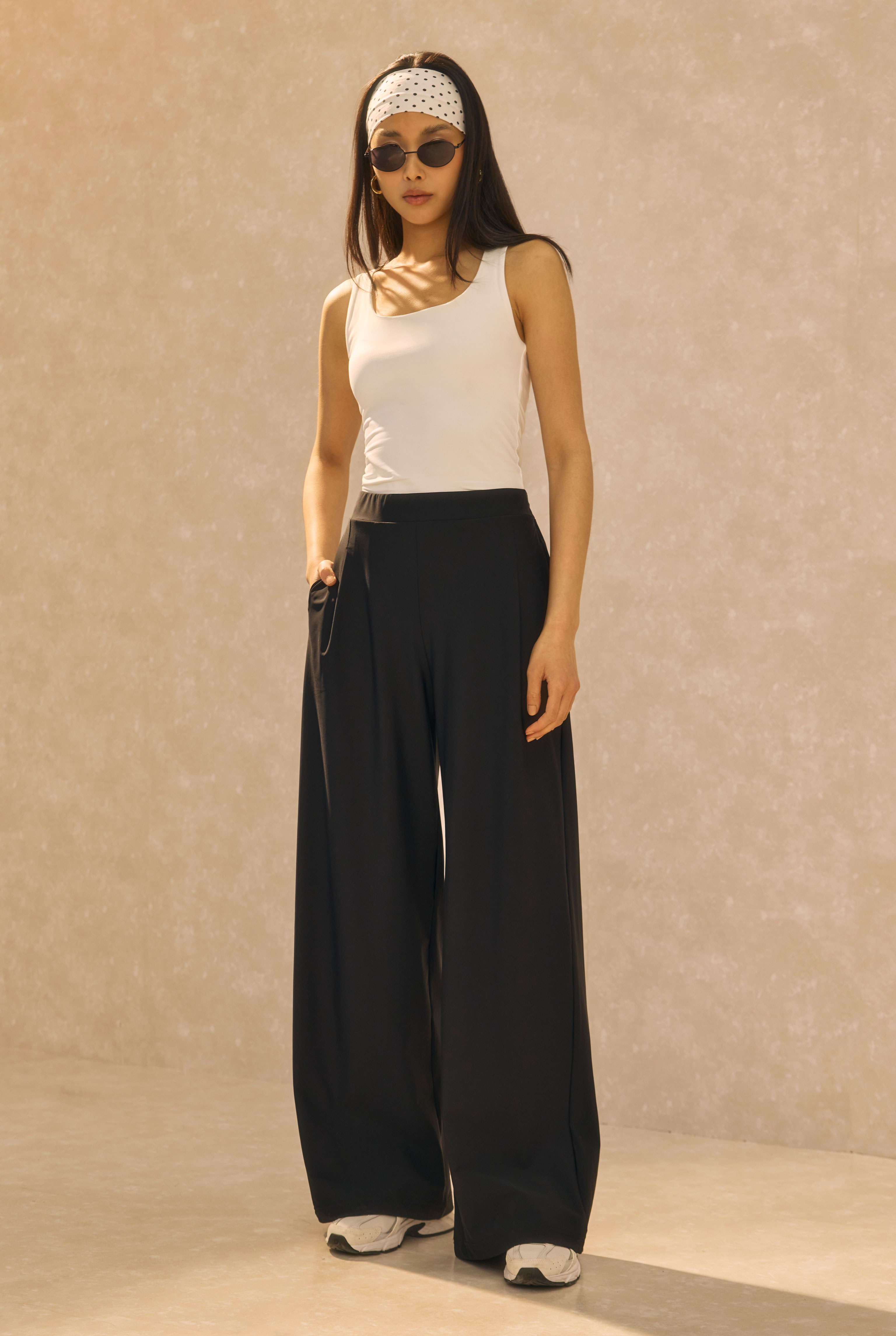 High Neck Tracksuit Black - 3