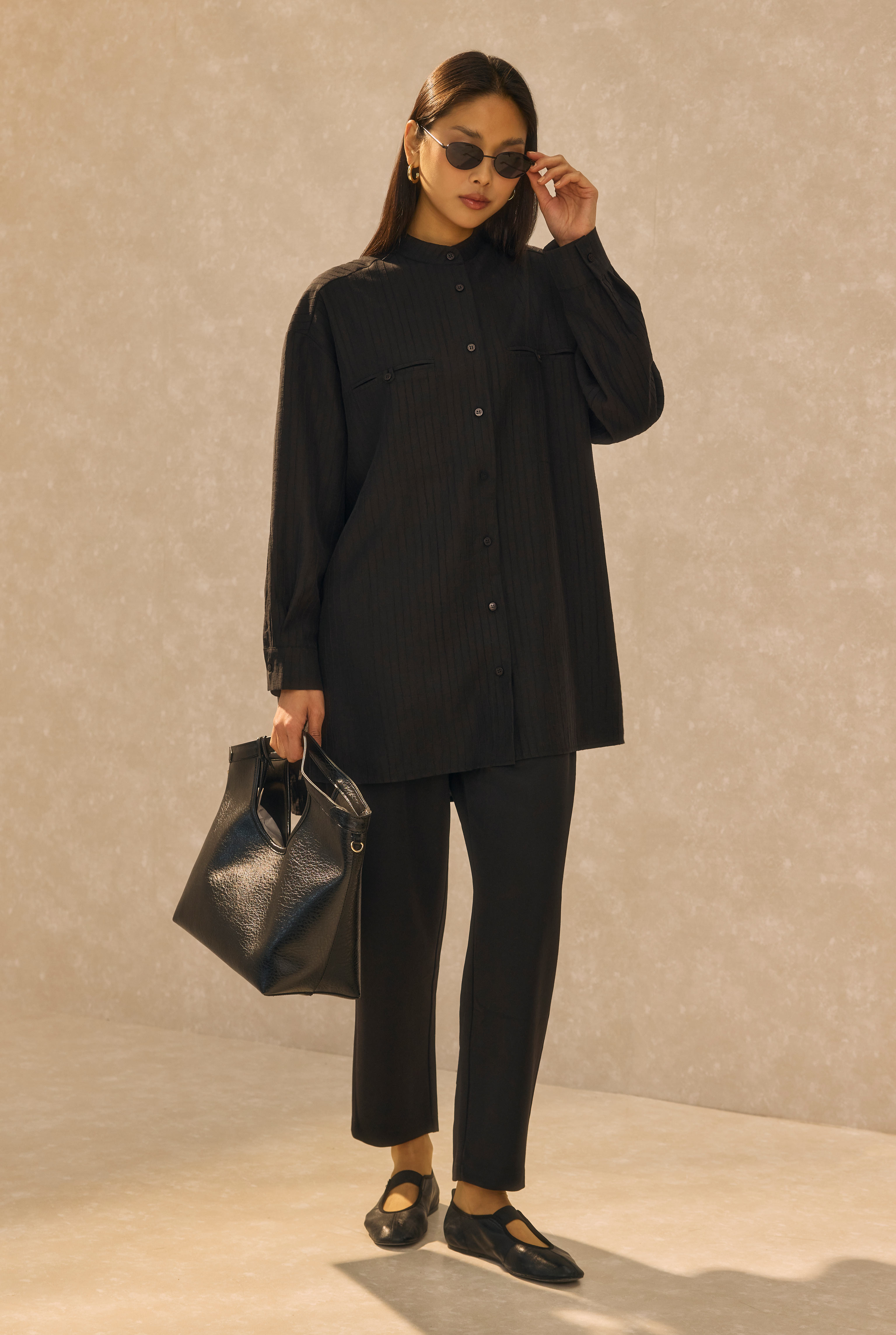Welt Pocket Detail Shirt Black - 3