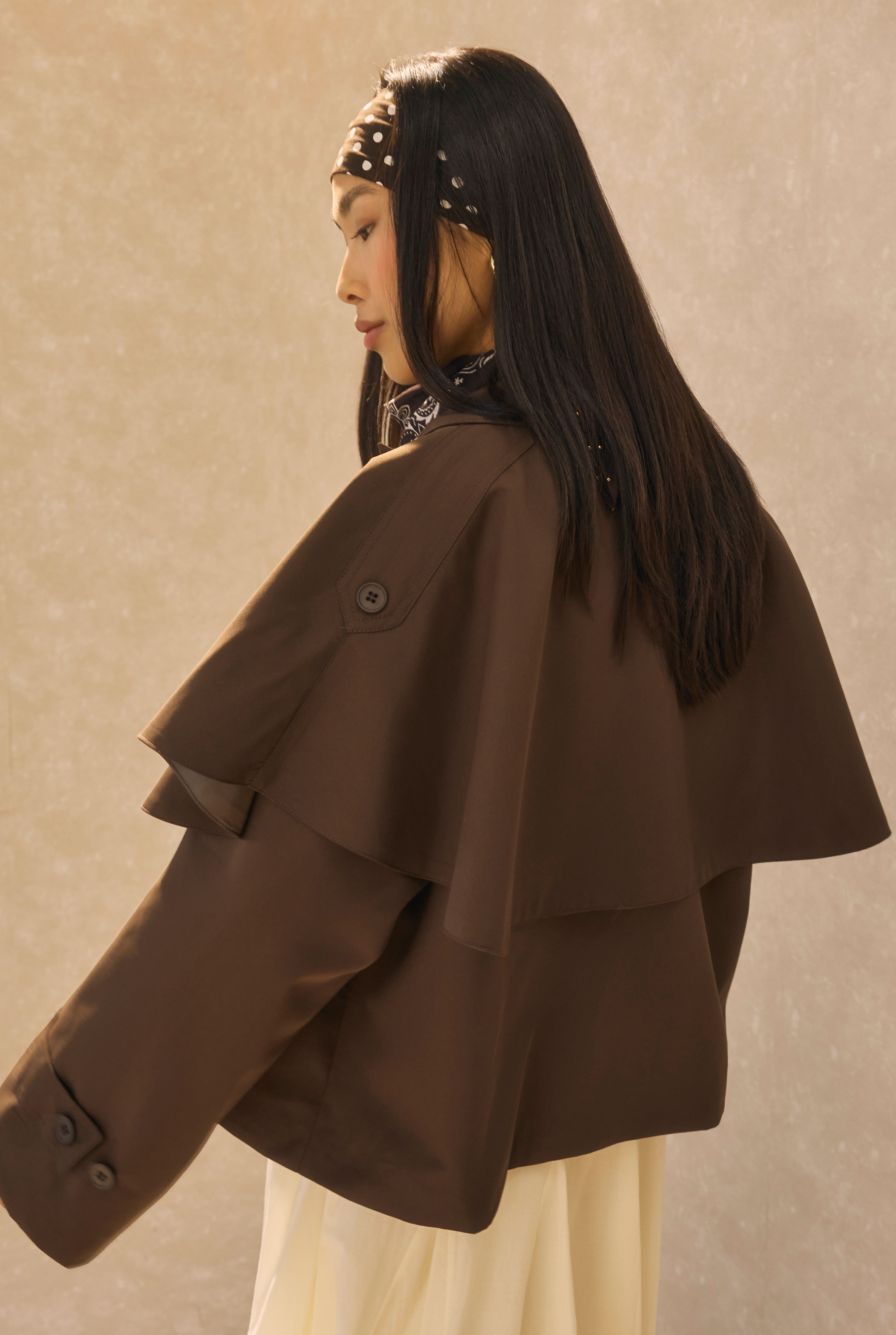 Short Trench Coat With Cape Detail Dark Brown - 3