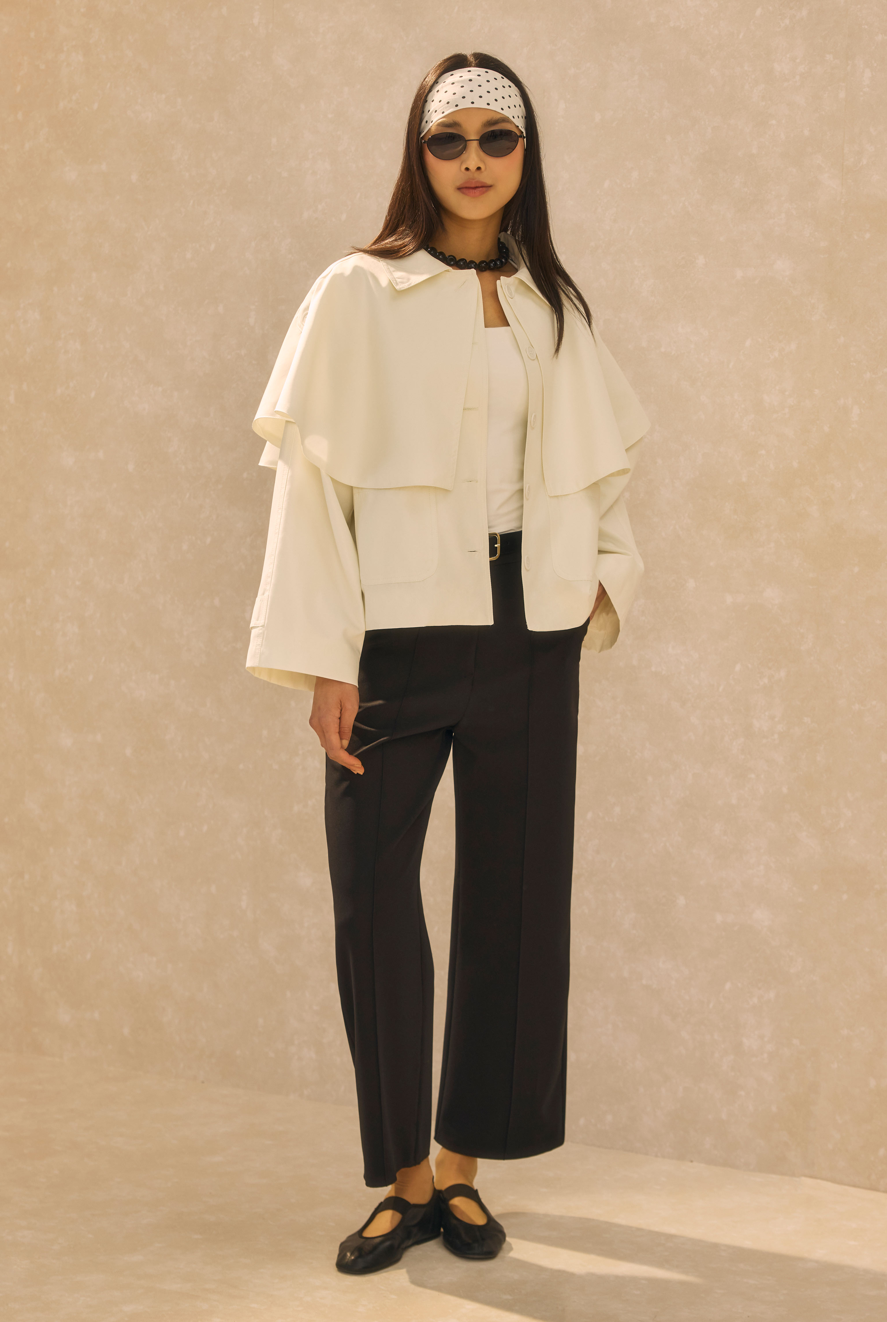 Short Trench Coat With Cape Detail Bone - 3