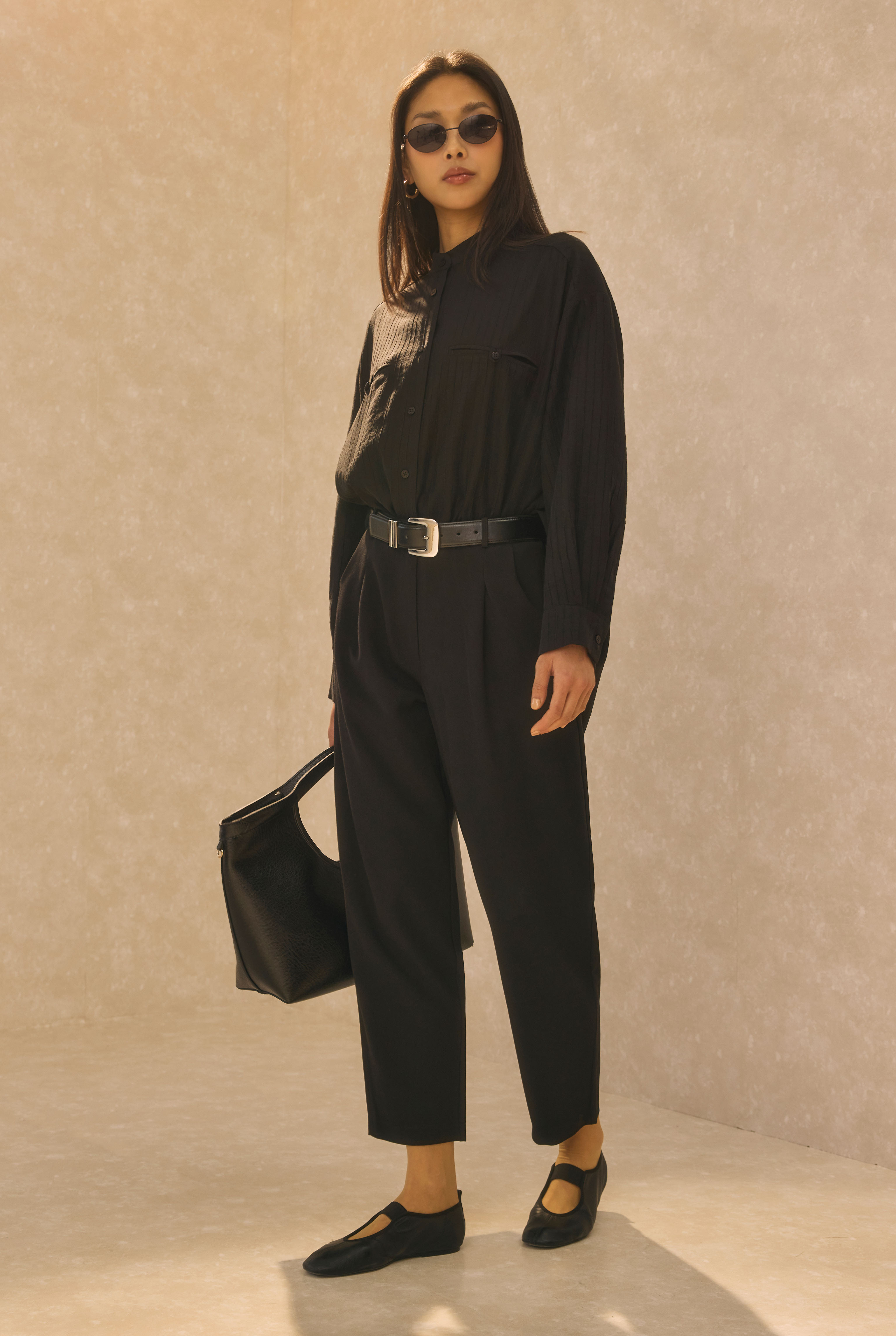 Tapered Trousers Black - 2