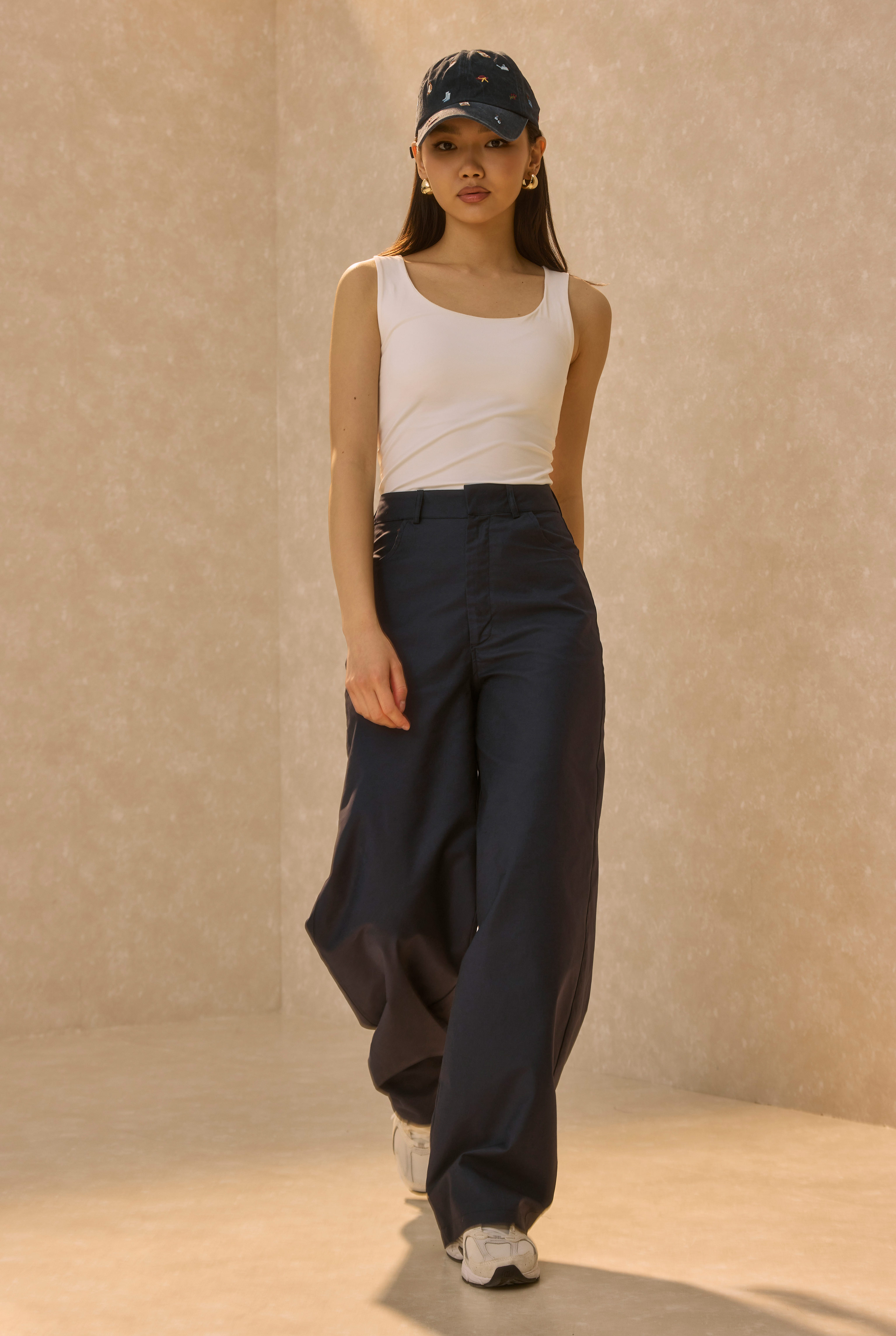 Gabardine Barrel Trousers Navy Blue - 2