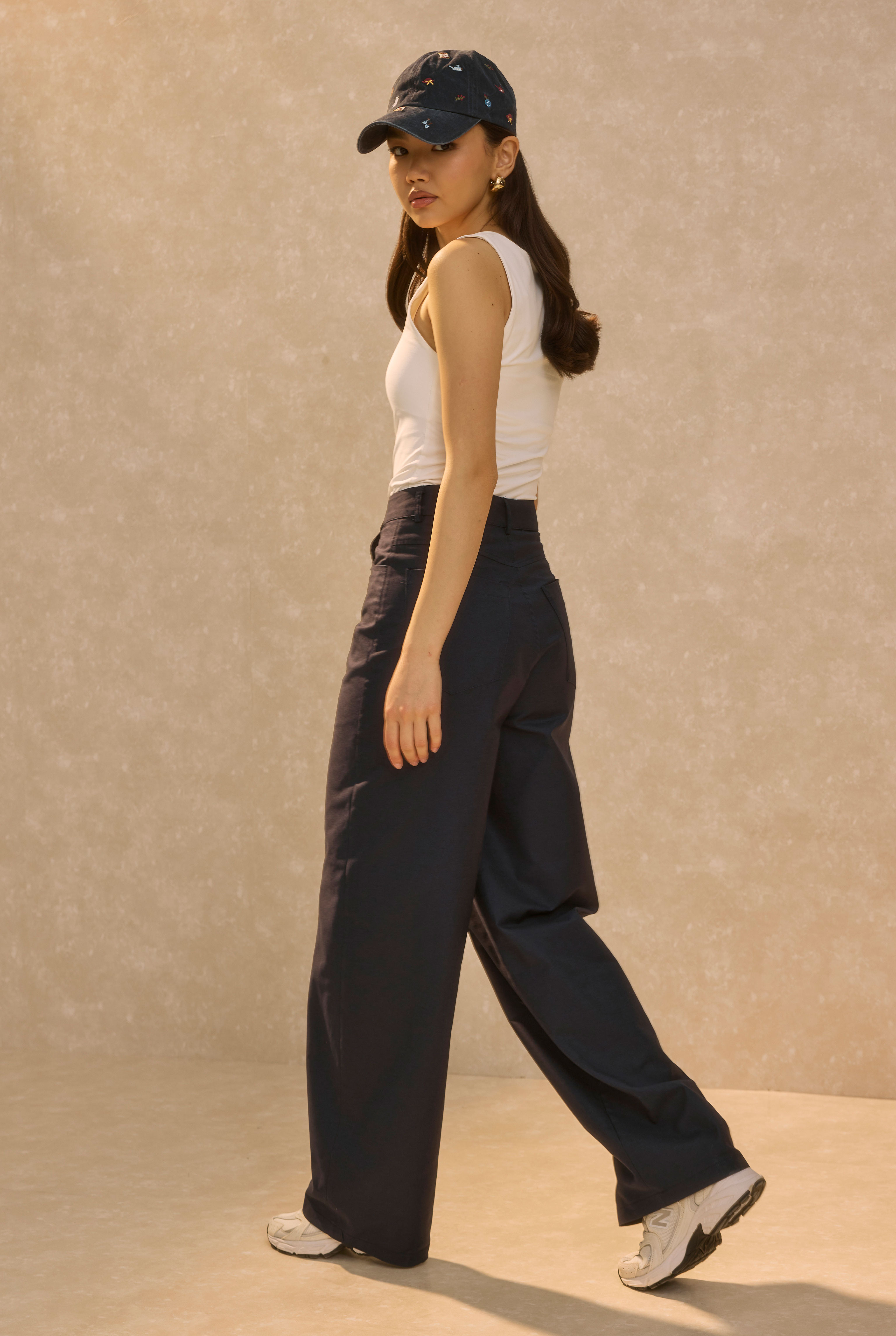 Gabardine Barrel Trousers Navy Blue - 3