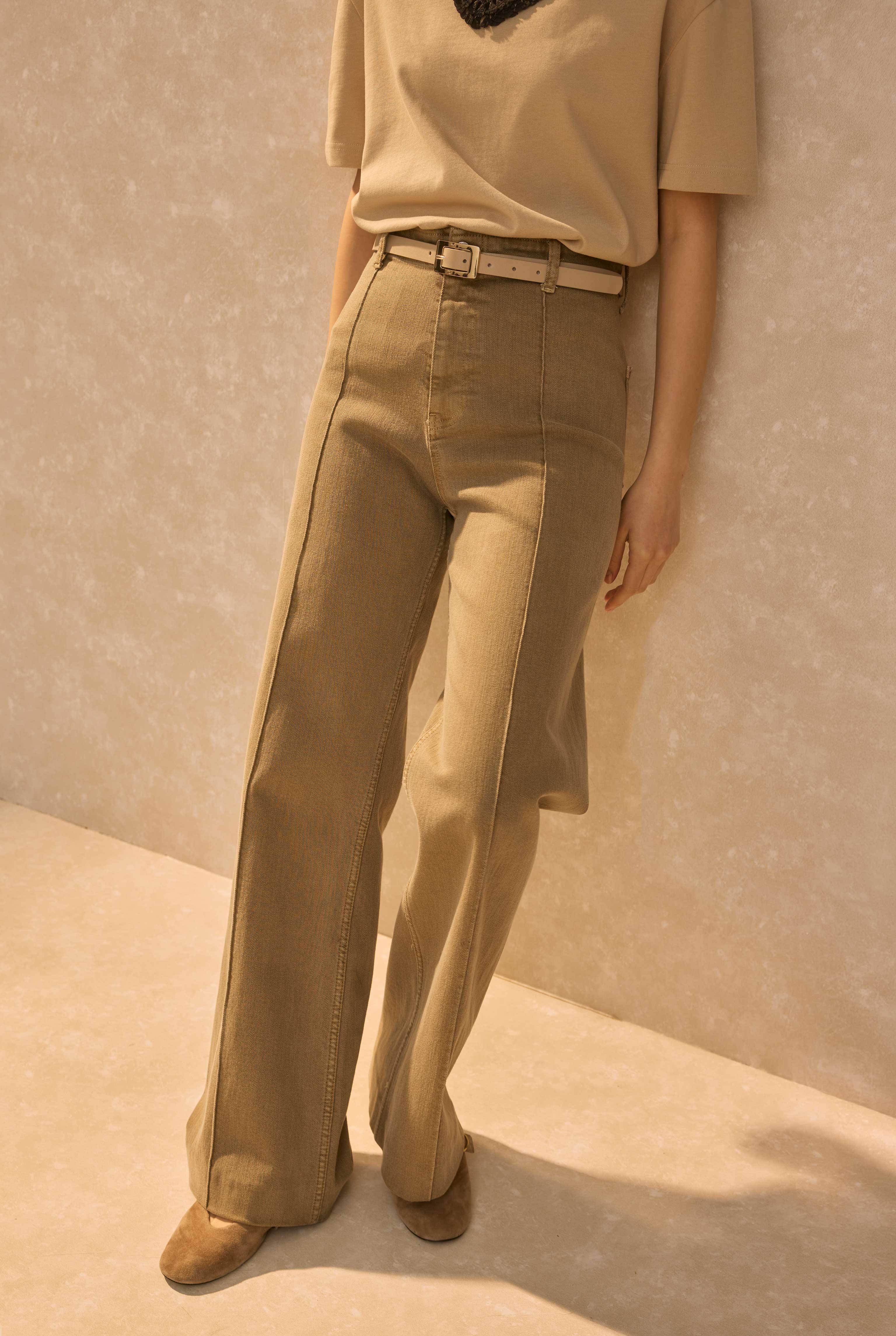 Pin-Tucked Denim Trousers Sand Beige - HE-QA